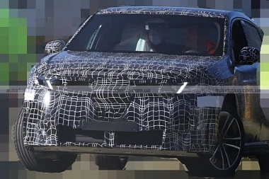 Перший погляд на новий позашляховик BMW iX4 Coupe