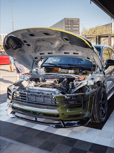 Porsche Macan отримує двигун від Audi