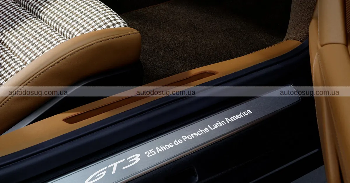 Porsche створив 911 GT3 у стилі джунглів