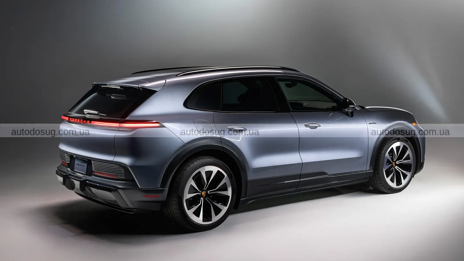 Porsche виходить на новий рівень та представляє Cayenne з електроприводом