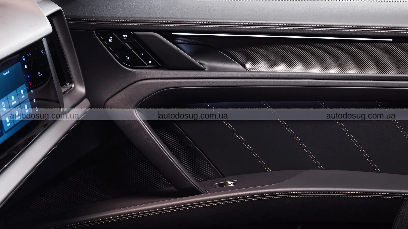 Porsche виходить на новий рівень та представляє Cayenne з електроприводом