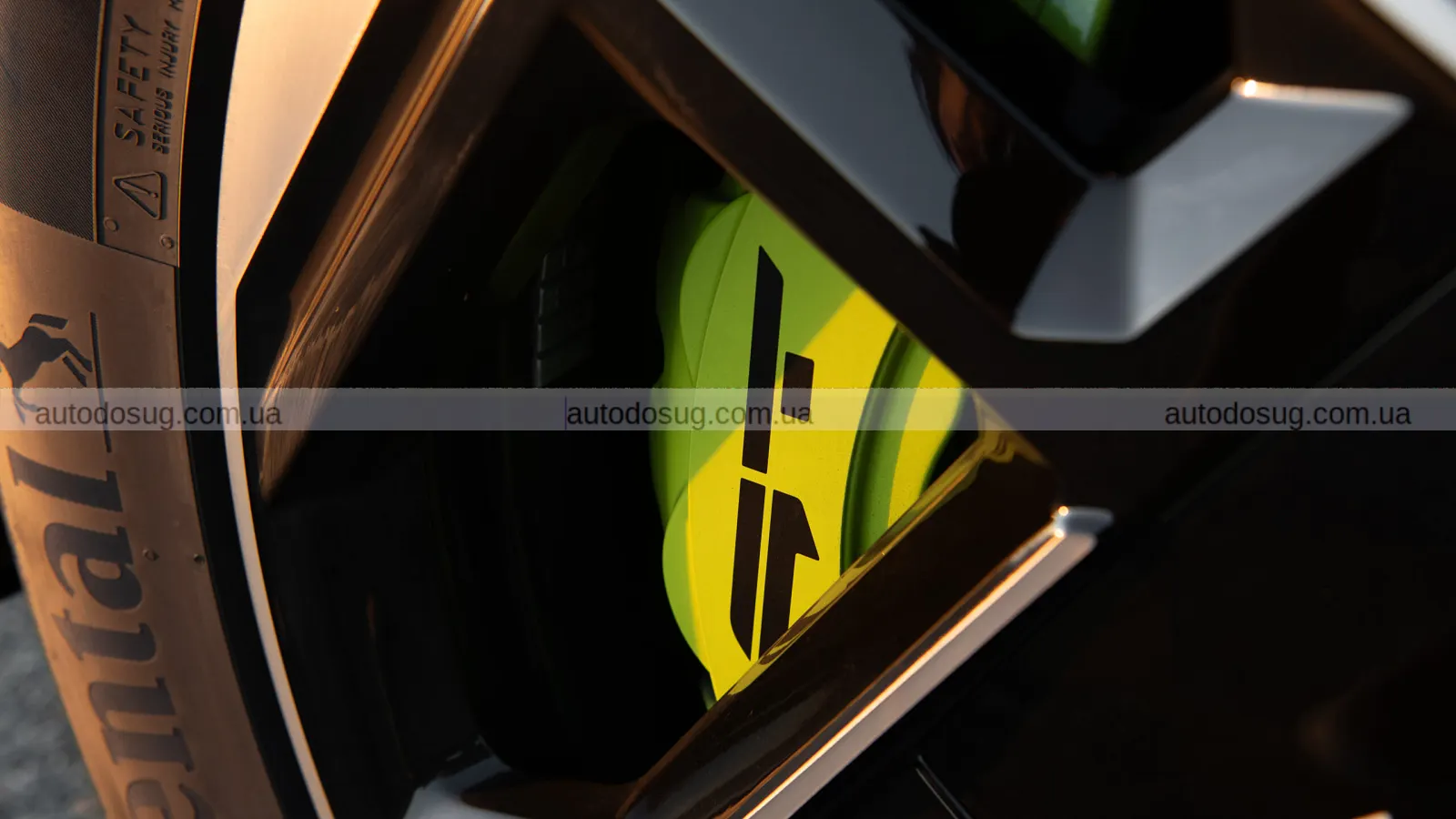 Випуск Kia EV9 GT щойно відклали на невизначений термін