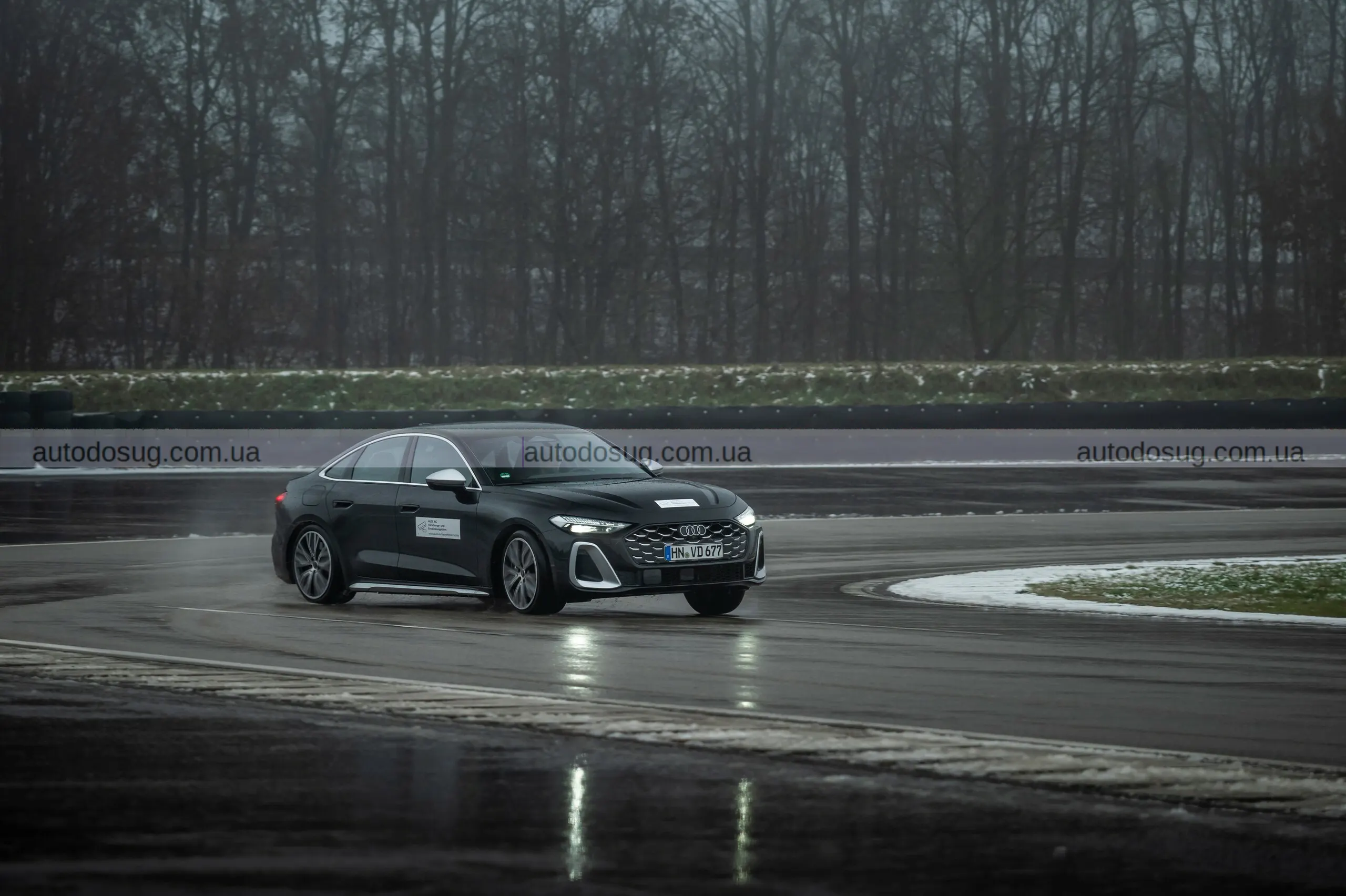 Audi відновлює фізичне керування кермом