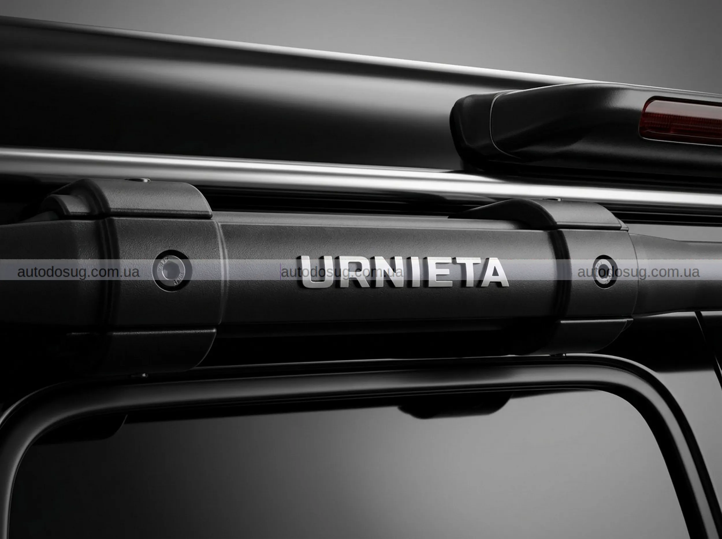 Базовий Toyota Land Cruiser перетворили на ультралюкс