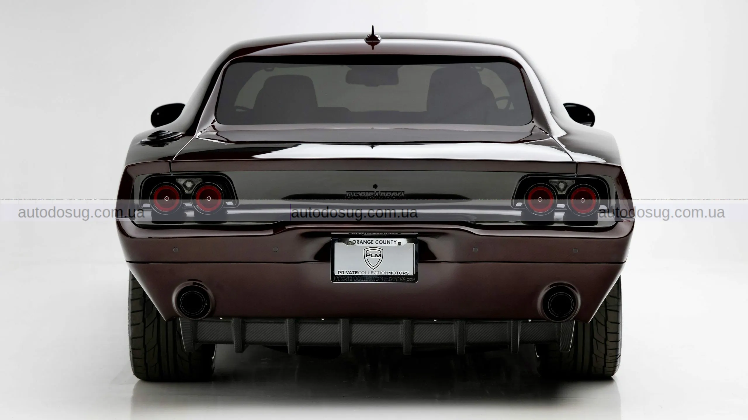 Dodge Hellcat показав карбон так, як його ще не бачили