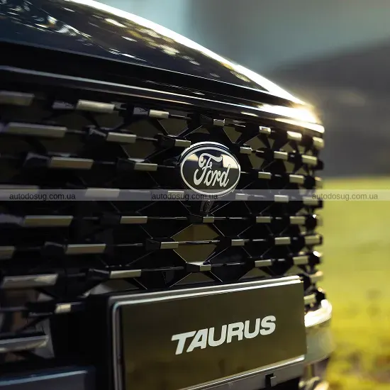 Ford Taurus отримує Mustang-стильний “glow-up” і стає більш агресивним седаном