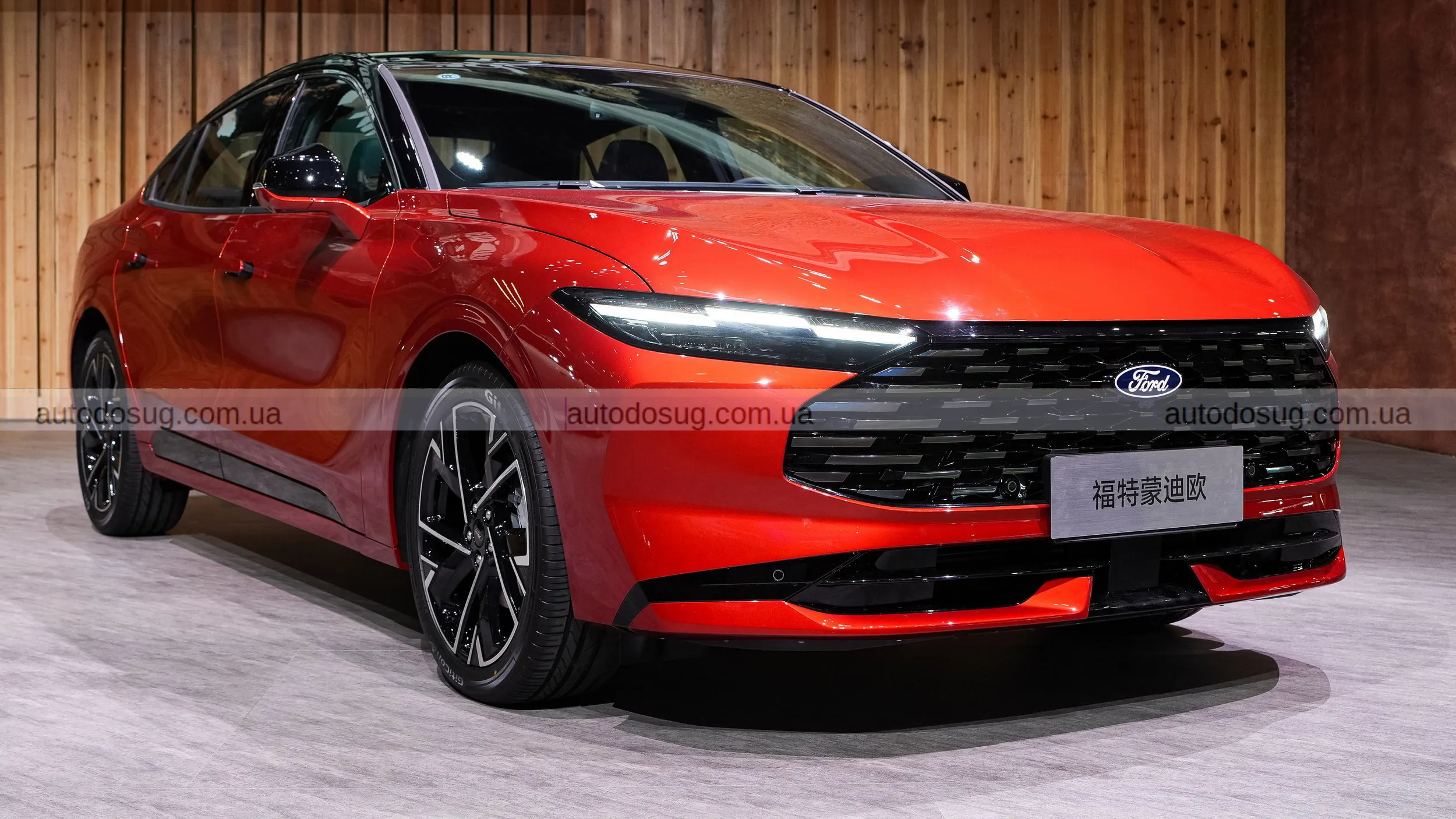 Ford Taurus повертається з новим обличчям