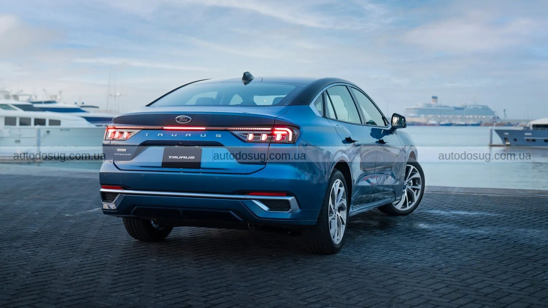 Ford Taurus повертається з новим обличчям