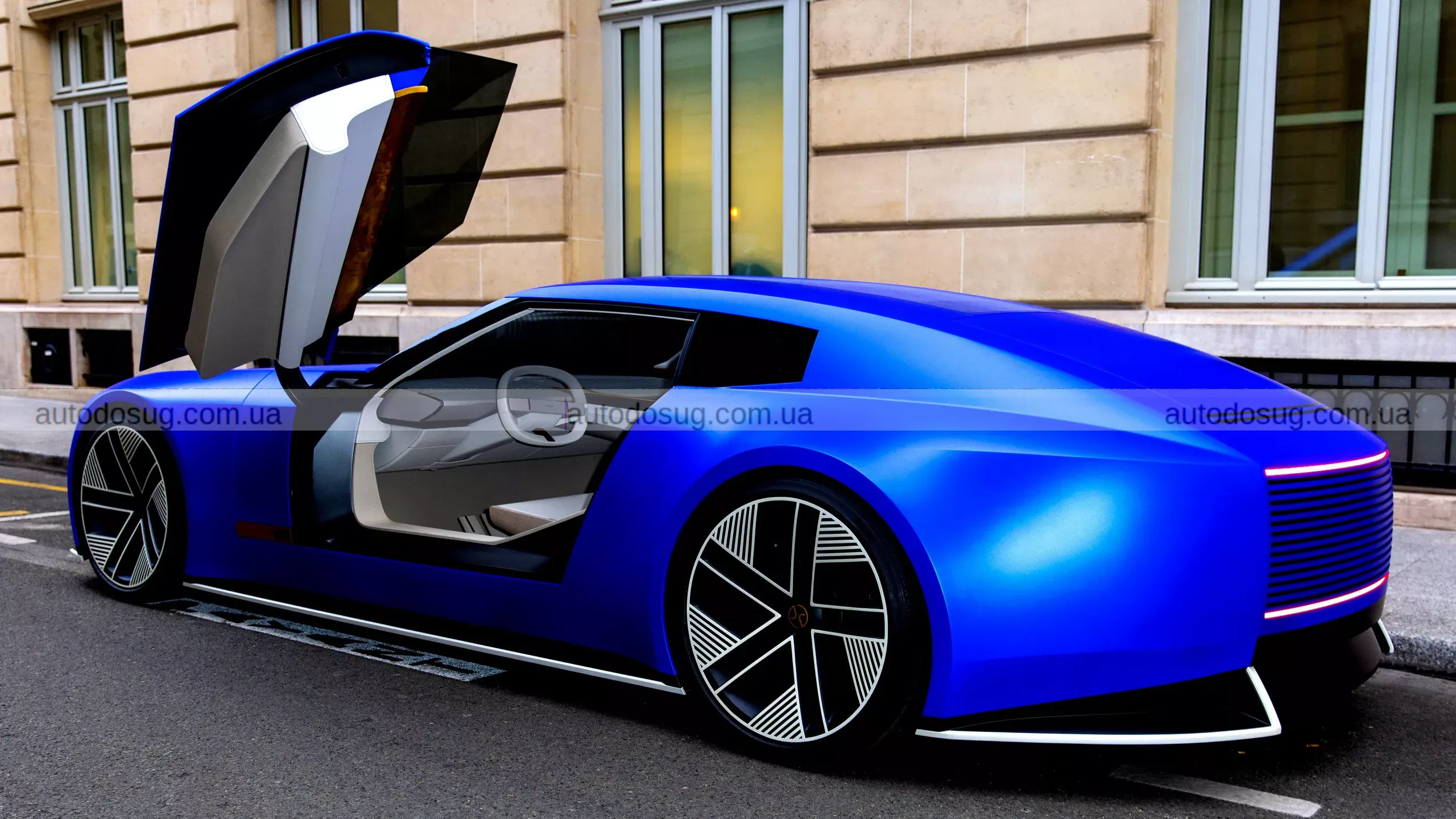 Jaguar робить ставку на дорогі електрокари й відмовляється від «гонки з BMW»