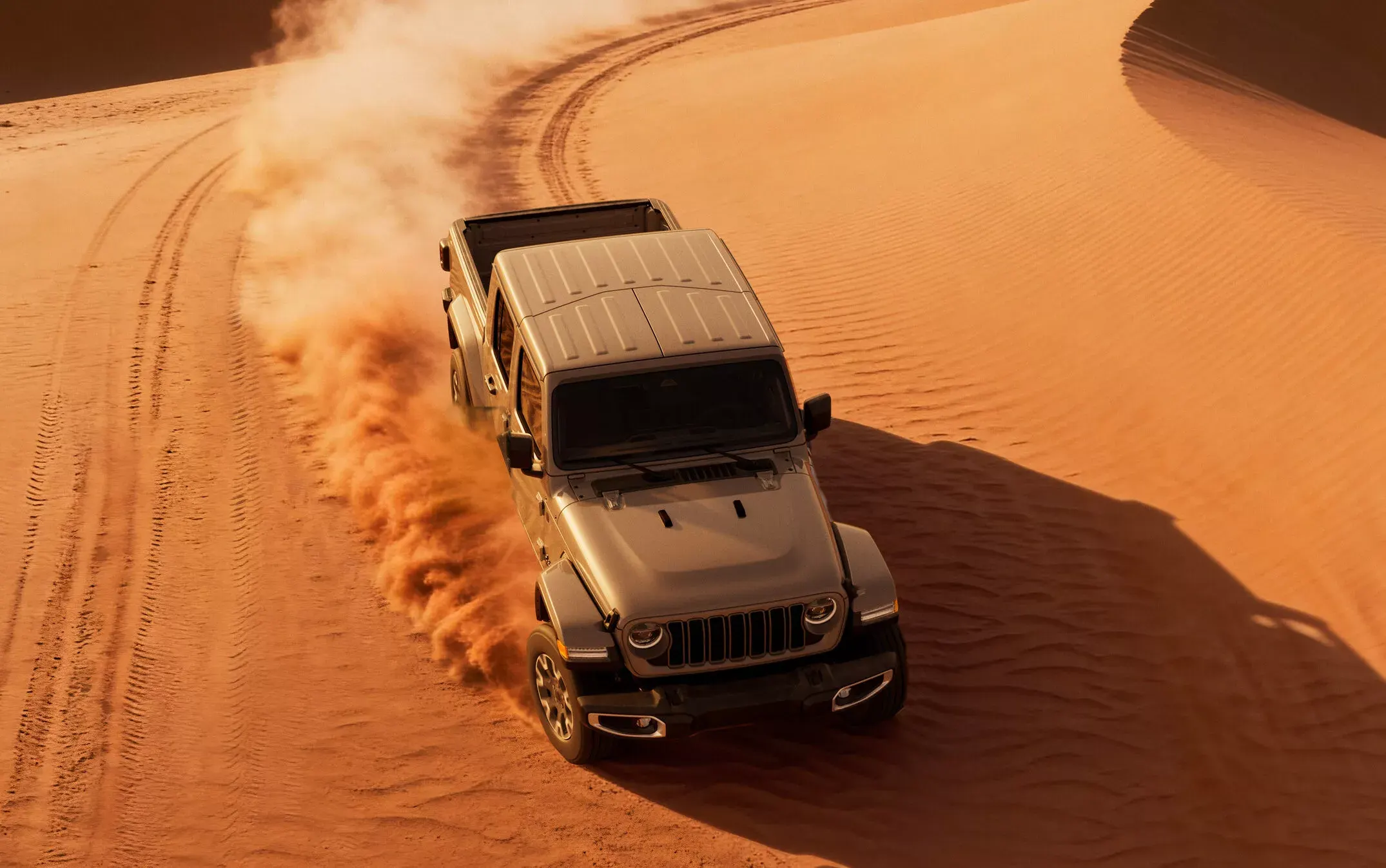 Jeep Gladiator Sahara переосмислює характер середньорозмірного пікапа