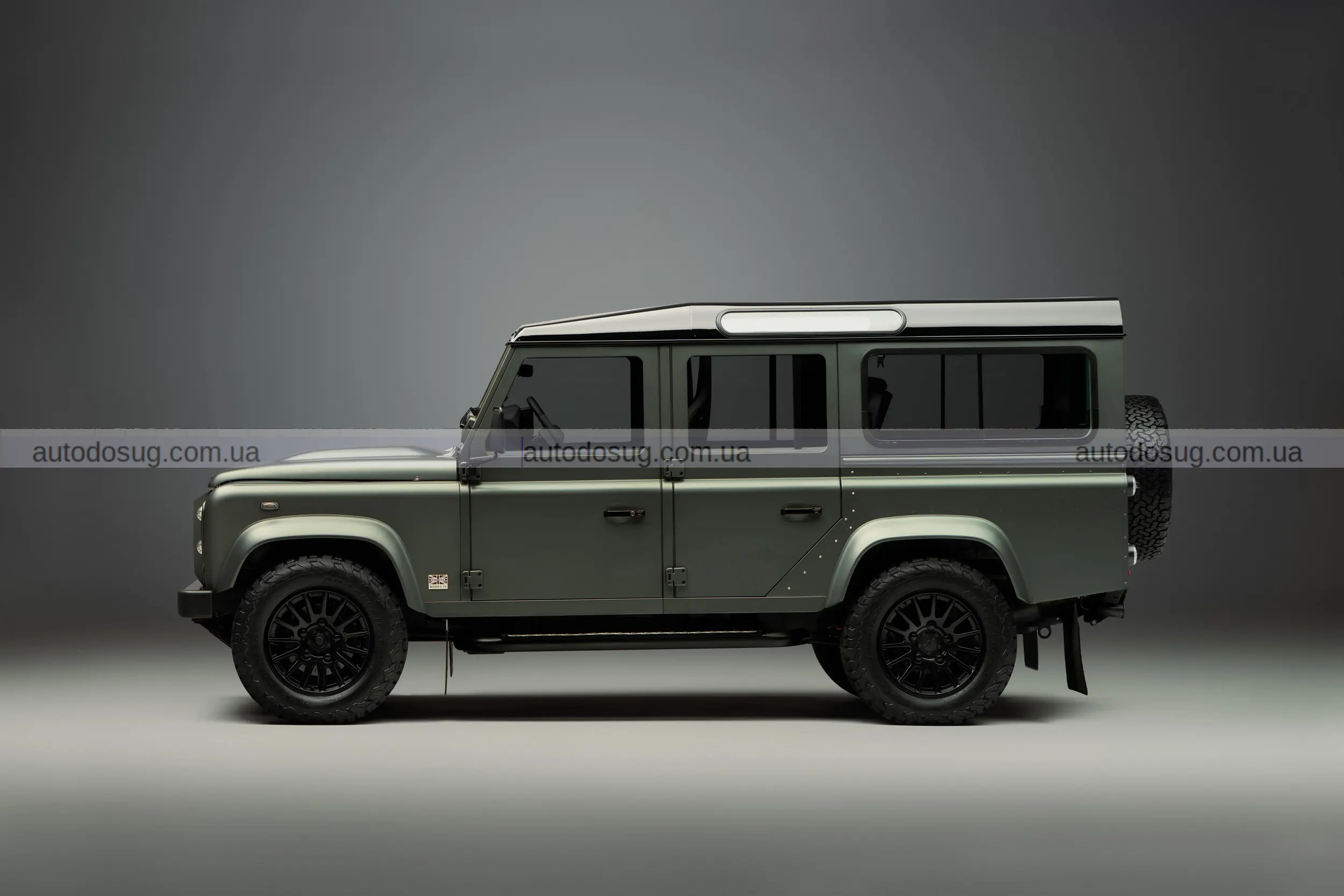 Land Rover Classic пропонує Defender V8 у стилі Octa