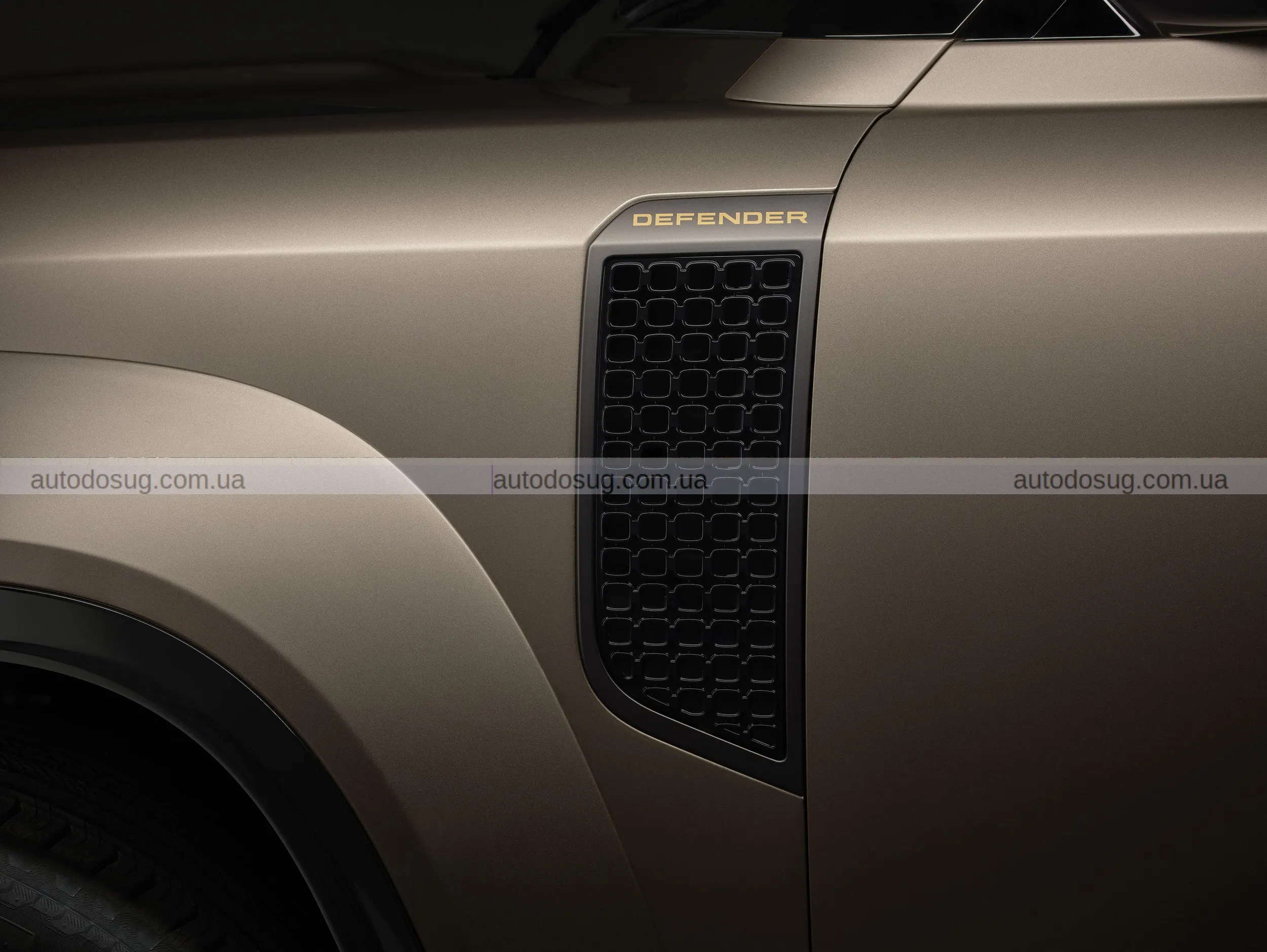 Land Rover Classic пропонує Defender V8 у стилі Octa