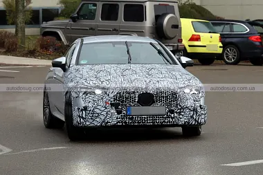 Mercedes надає CLE нового обличчя