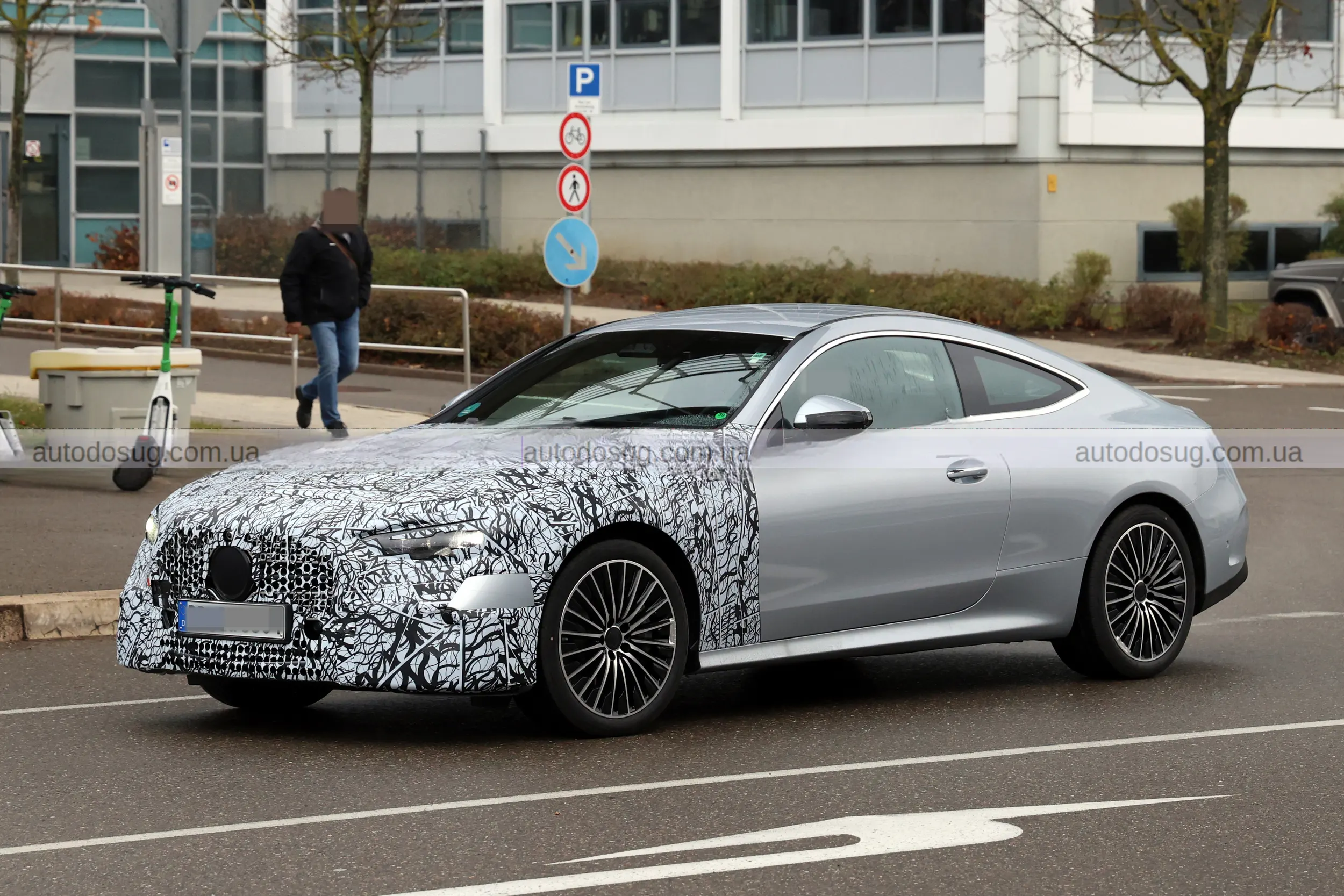 Mercedes надає CLE нового обличчя