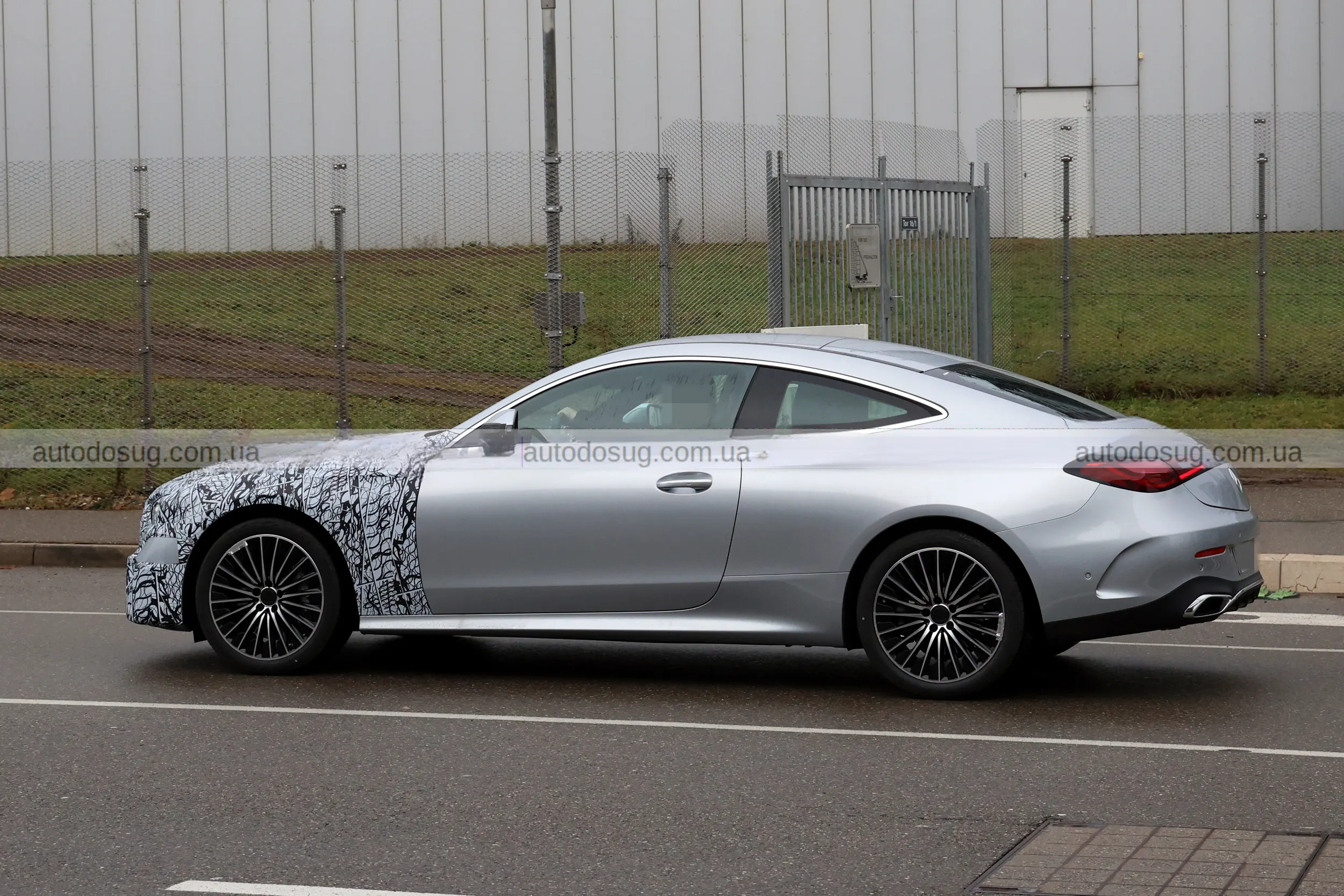 Mercedes надає CLE нового обличчя