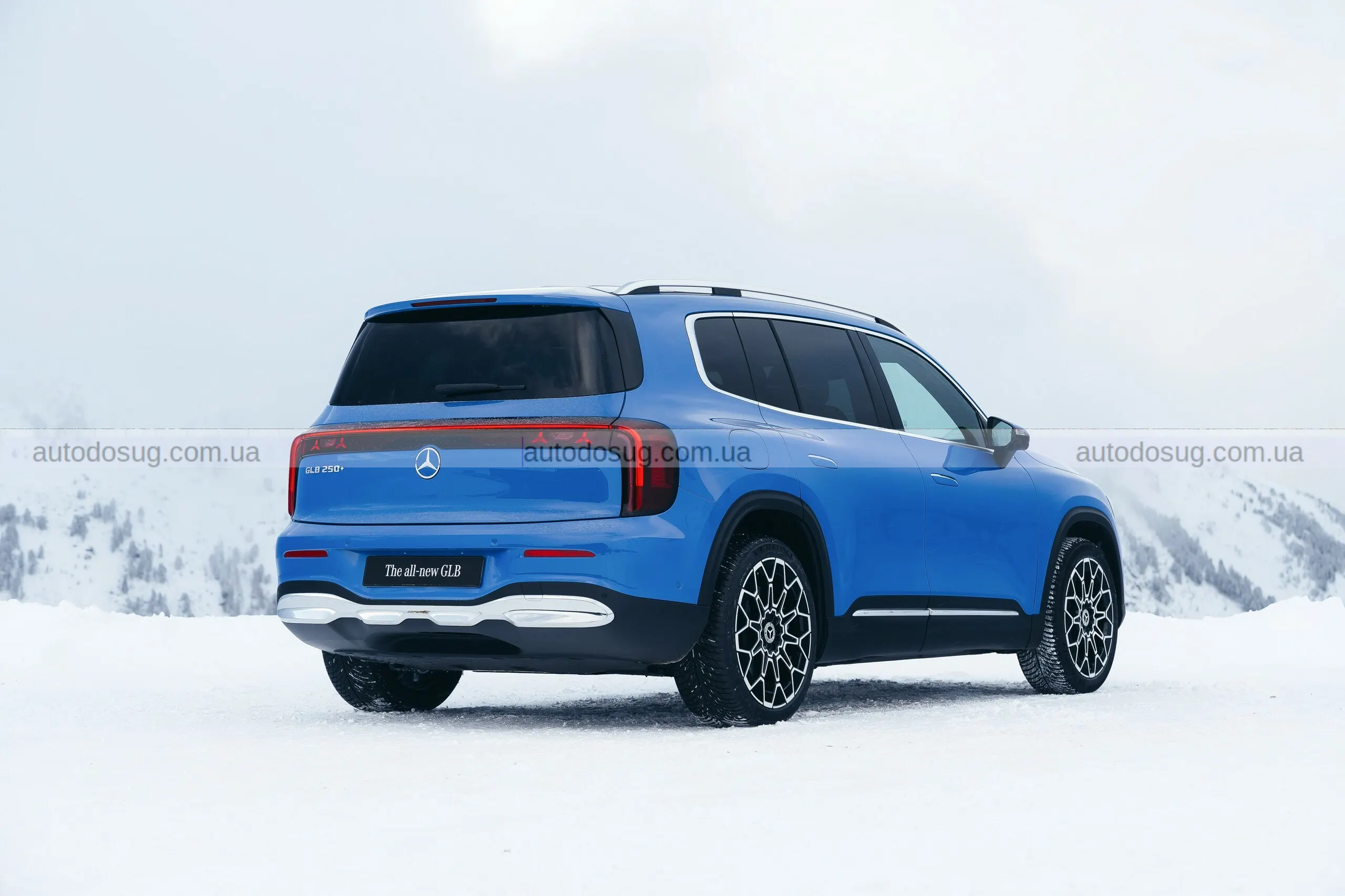 Mercedes перетворює GLB на електрокар і відкриває нову еру у компактних SUV