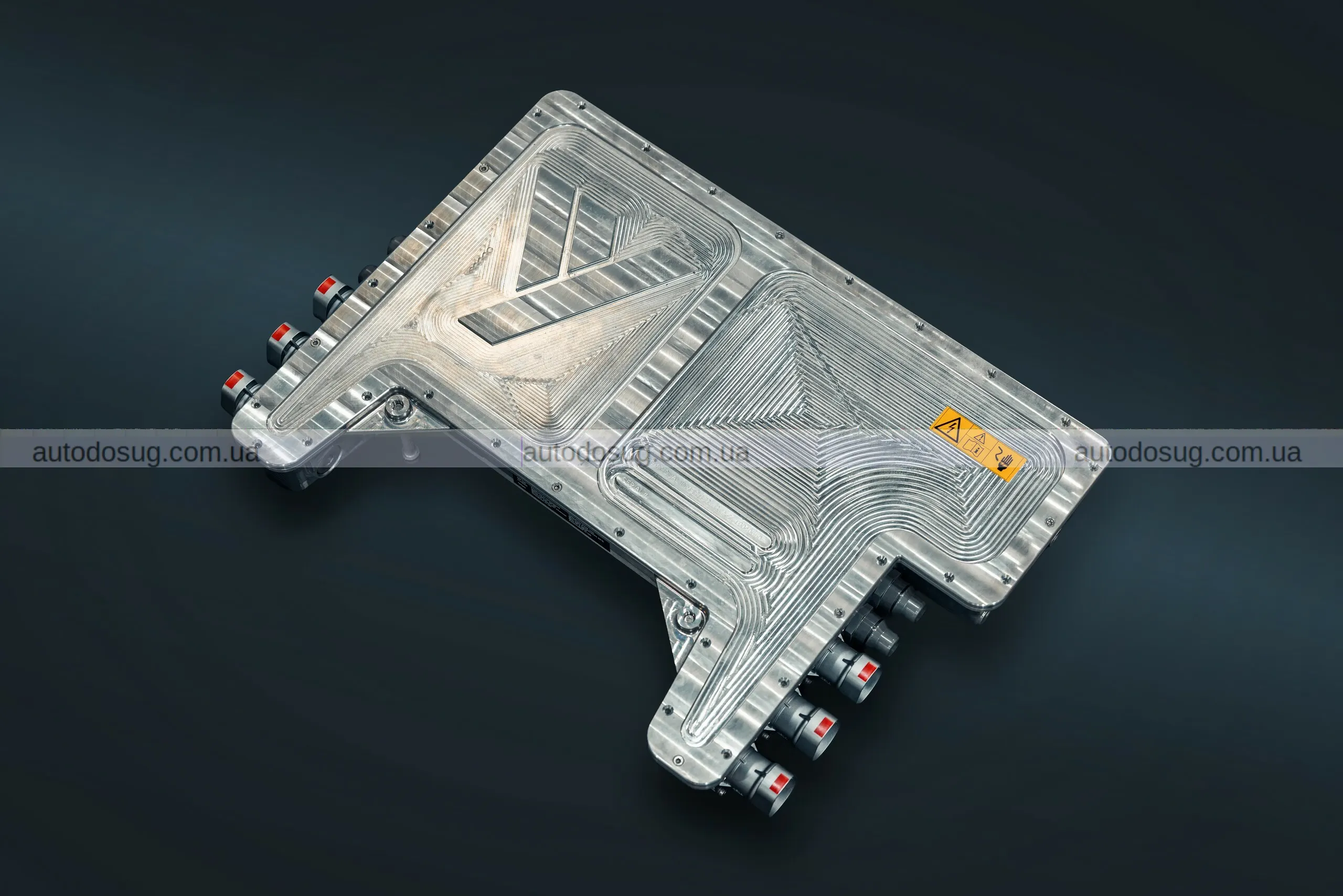 Mercedes стверджує, що його нова технологія електромобілів відмовиться від задніх гальм