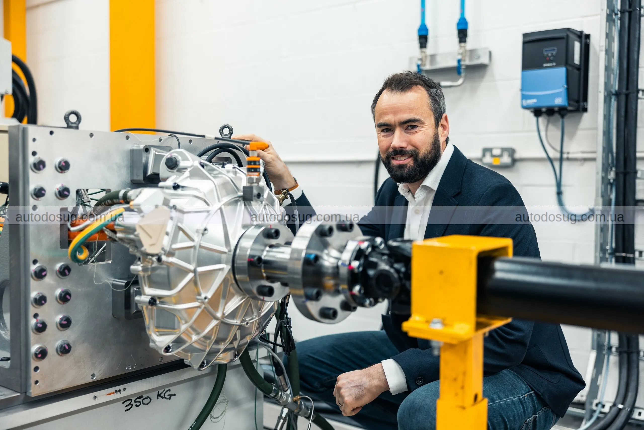 Mercedes стверджує, що його нова технологія електромобілів відмовиться від задніх гальм