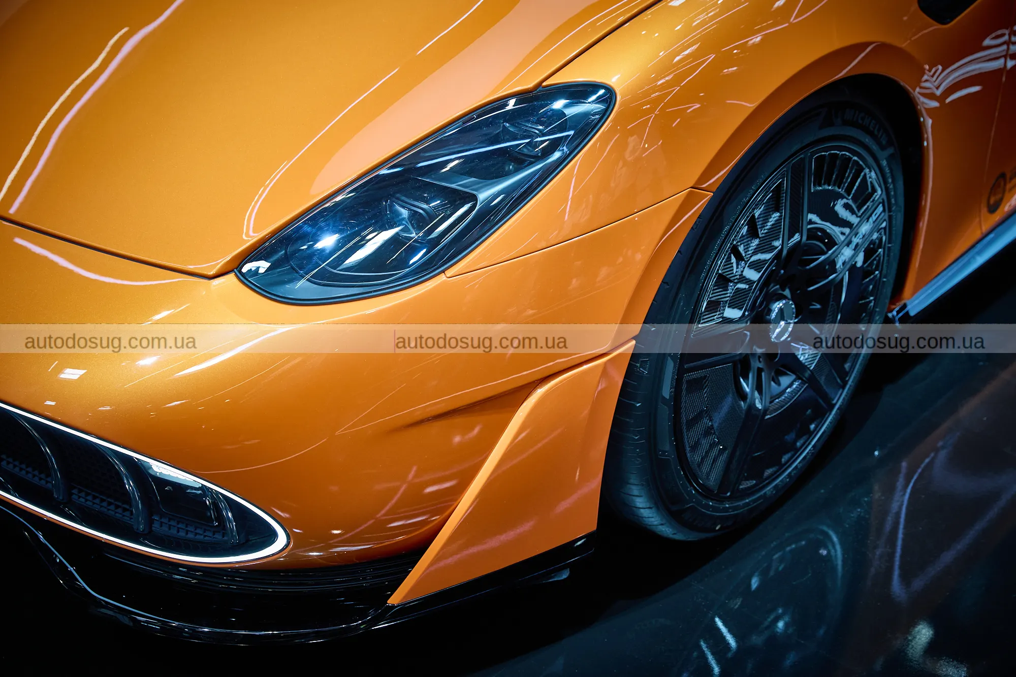 Mercedes стверджує, що його нова технологія електромобілів відмовиться від задніх гальм