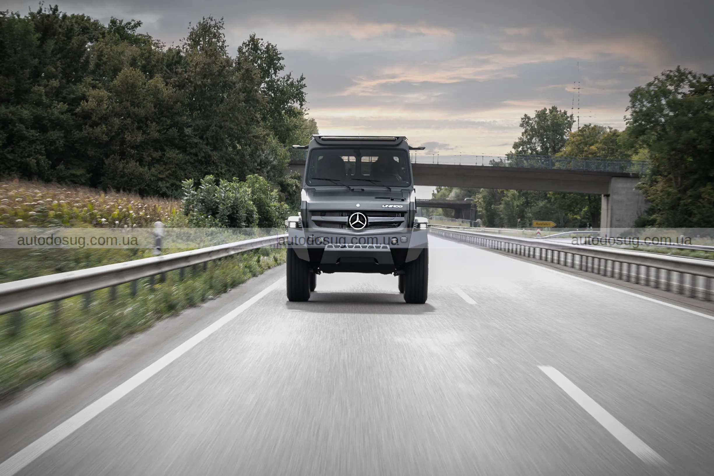 Mercedes створив Unimog, який виглядає занадто розкішно для цієї планети