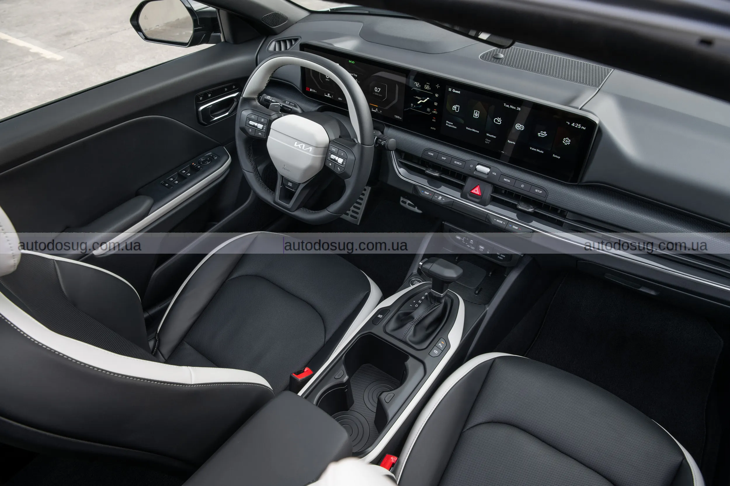 Найпопулярніший седан Kia K4 став трохи дорожчим у 2026 модельному році