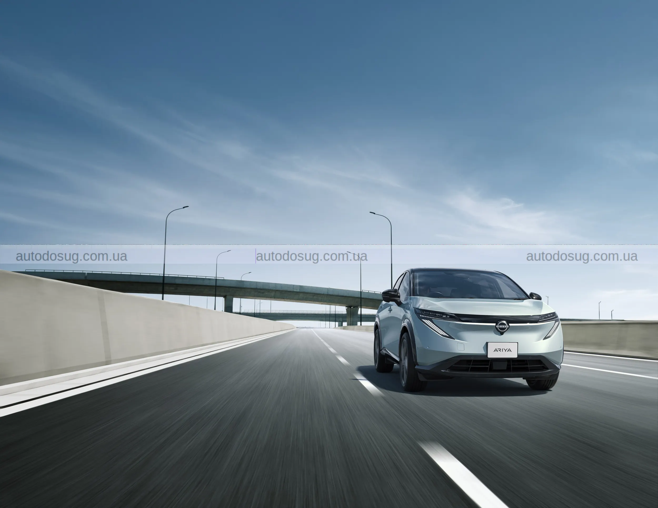 Nissan Ariya отримує новий ніс, колеса та оновлені кольори