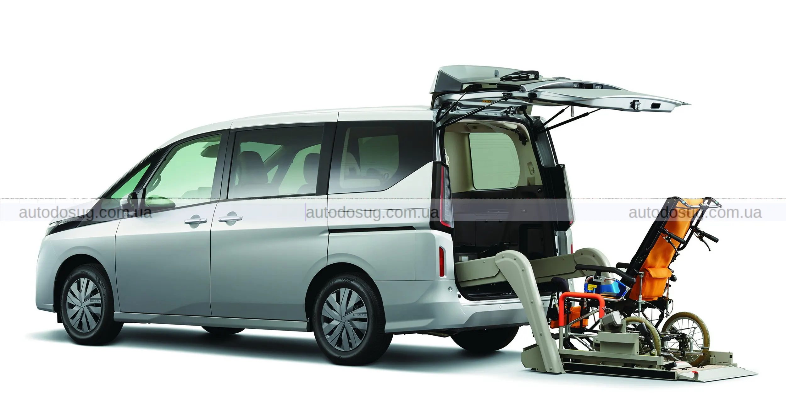 Nissan Serena отримала несподіваний стильний апгрейд