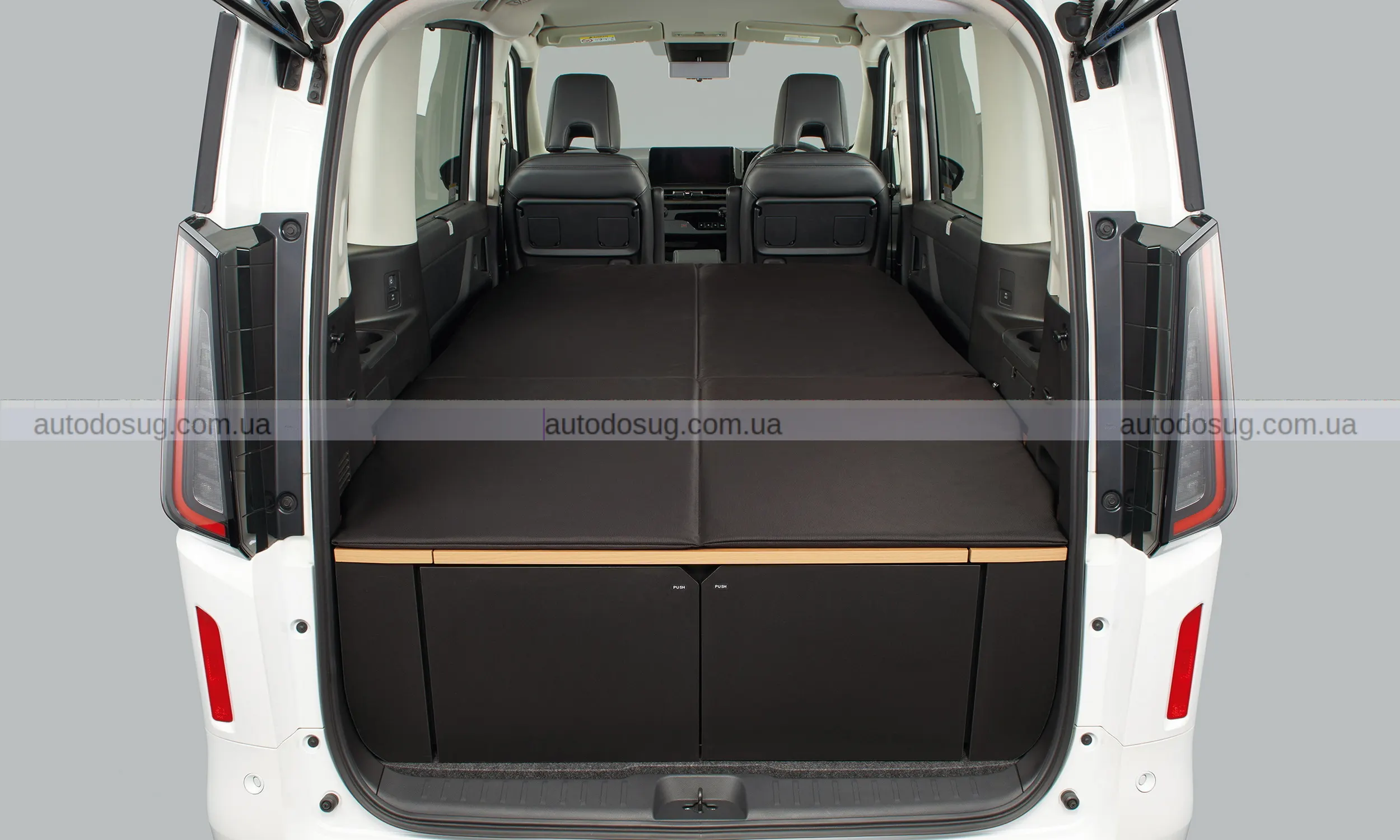 Nissan Serena отримала несподіваний стильний апгрейд