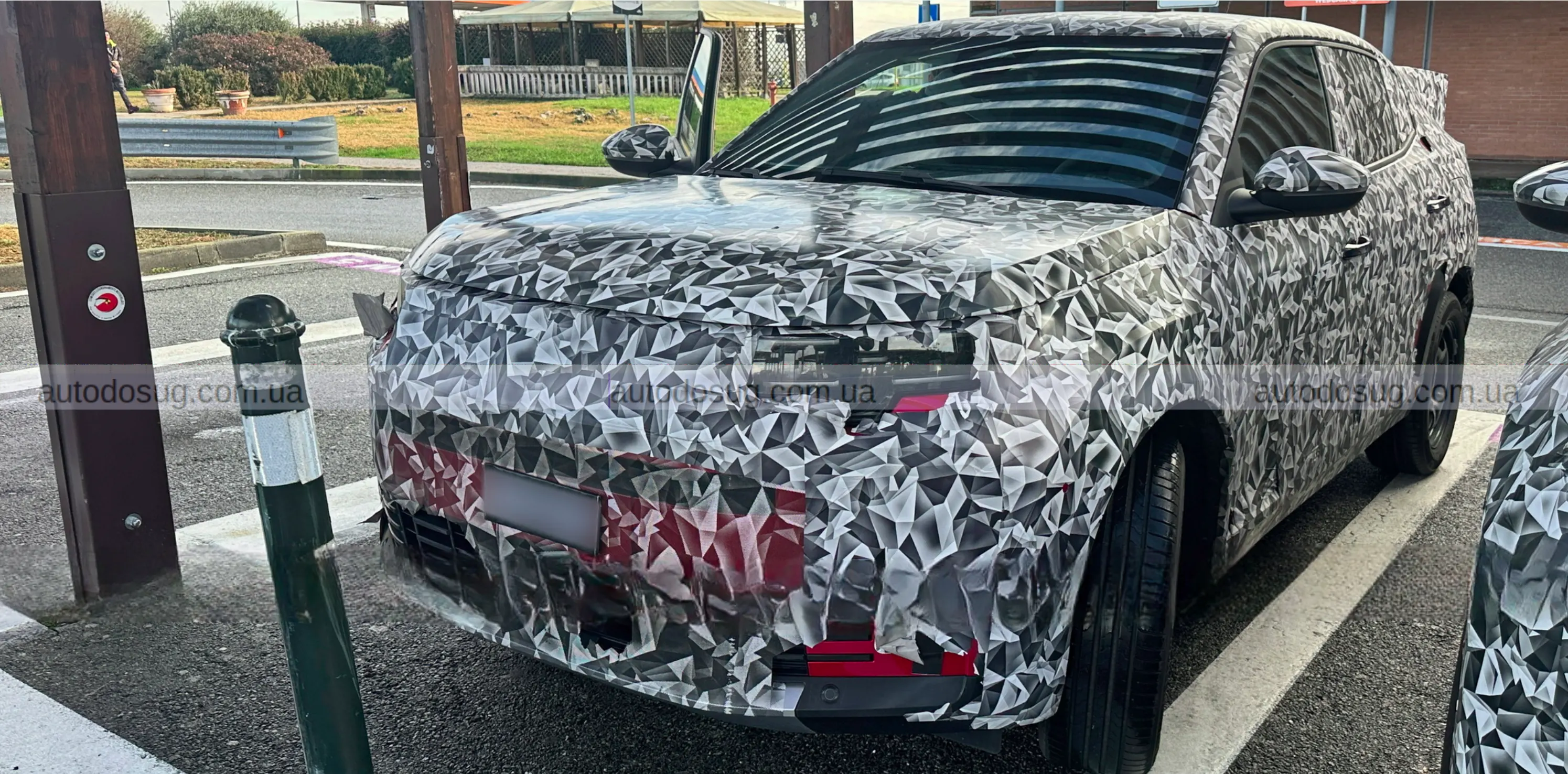 Нові шпигунські знімки розкривають, що Fiat Fastback майже готовий до свого світового дебюту