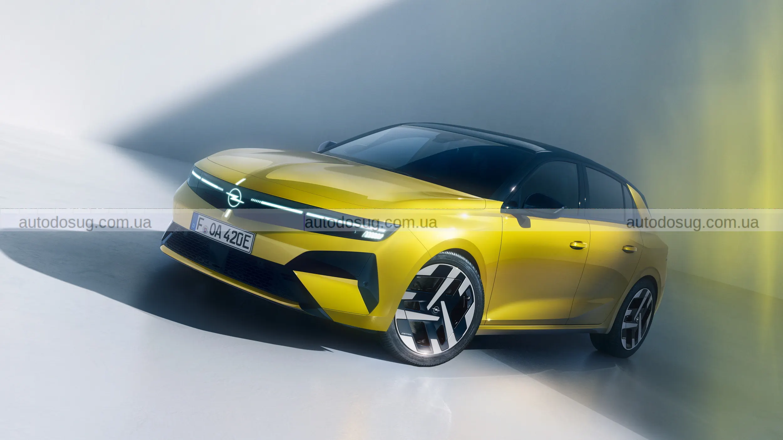 Opel доводить, що хетчбеки ще можуть вражати