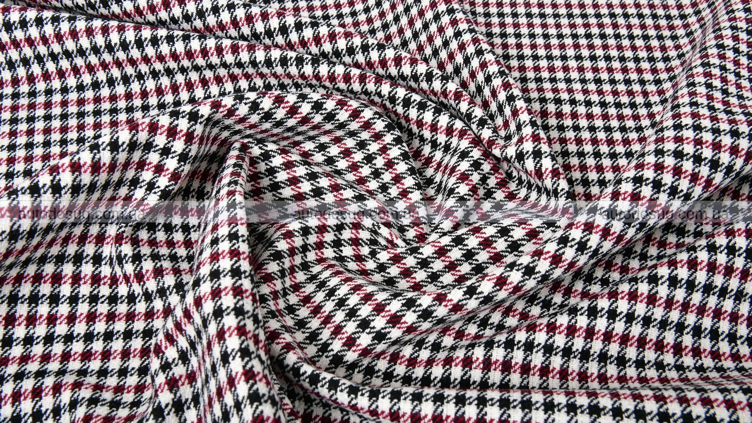 Porsche повертає свої найдикіші тканини сидінь