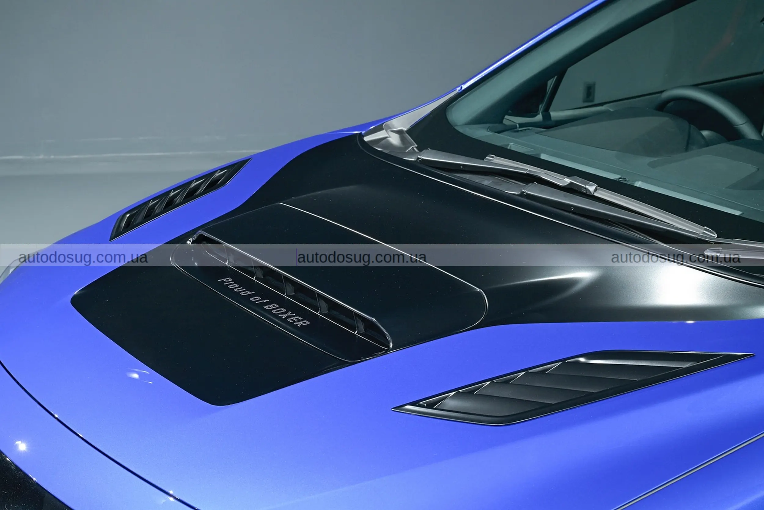 Subaru знову грає на два фронти