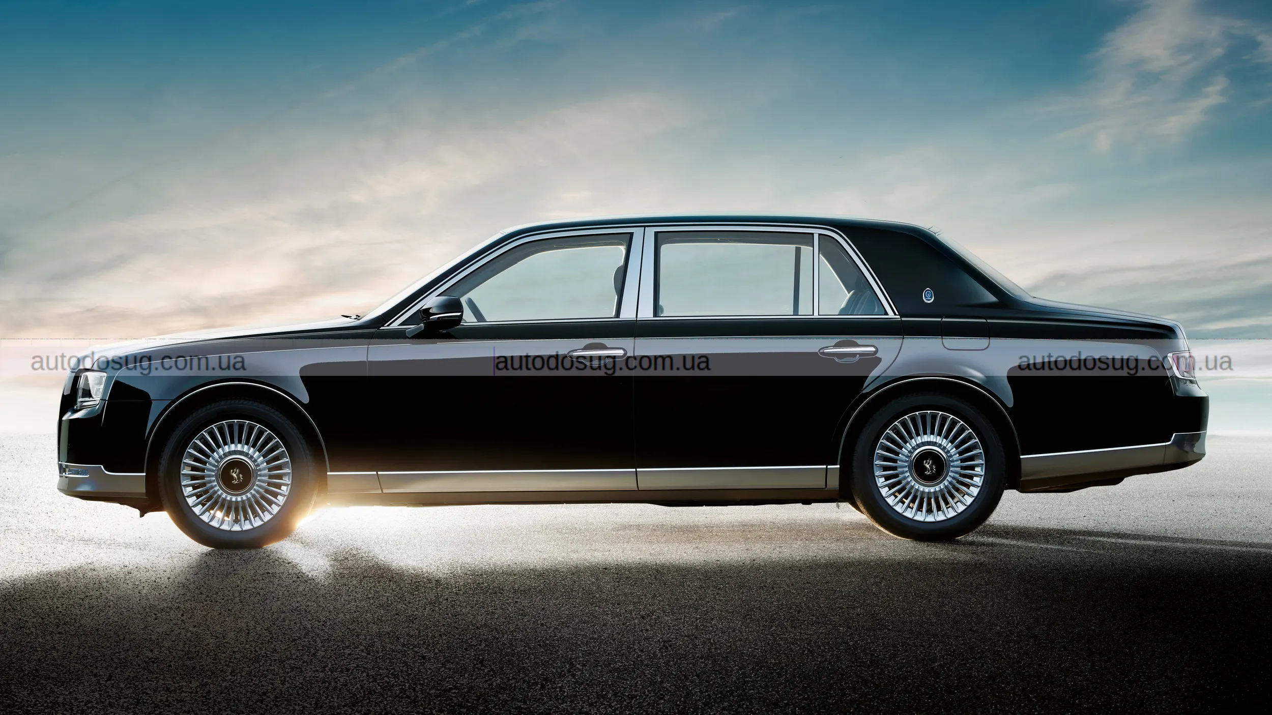 Toyota Century повертається