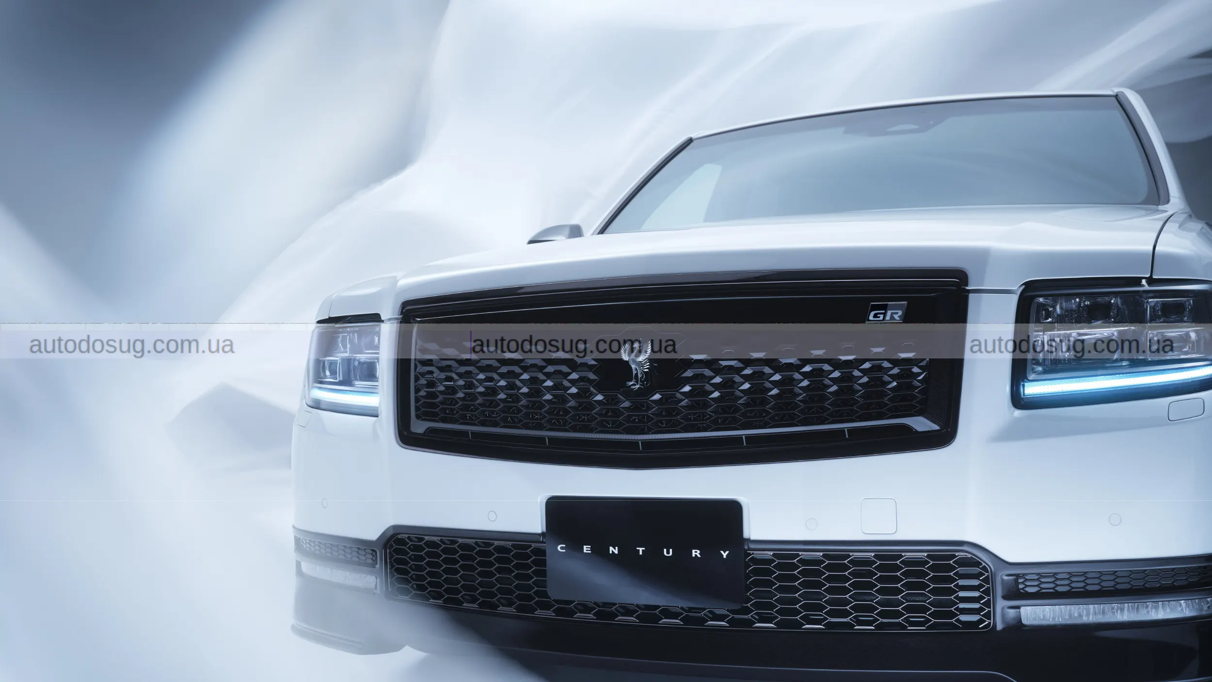 Toyota Century повертається