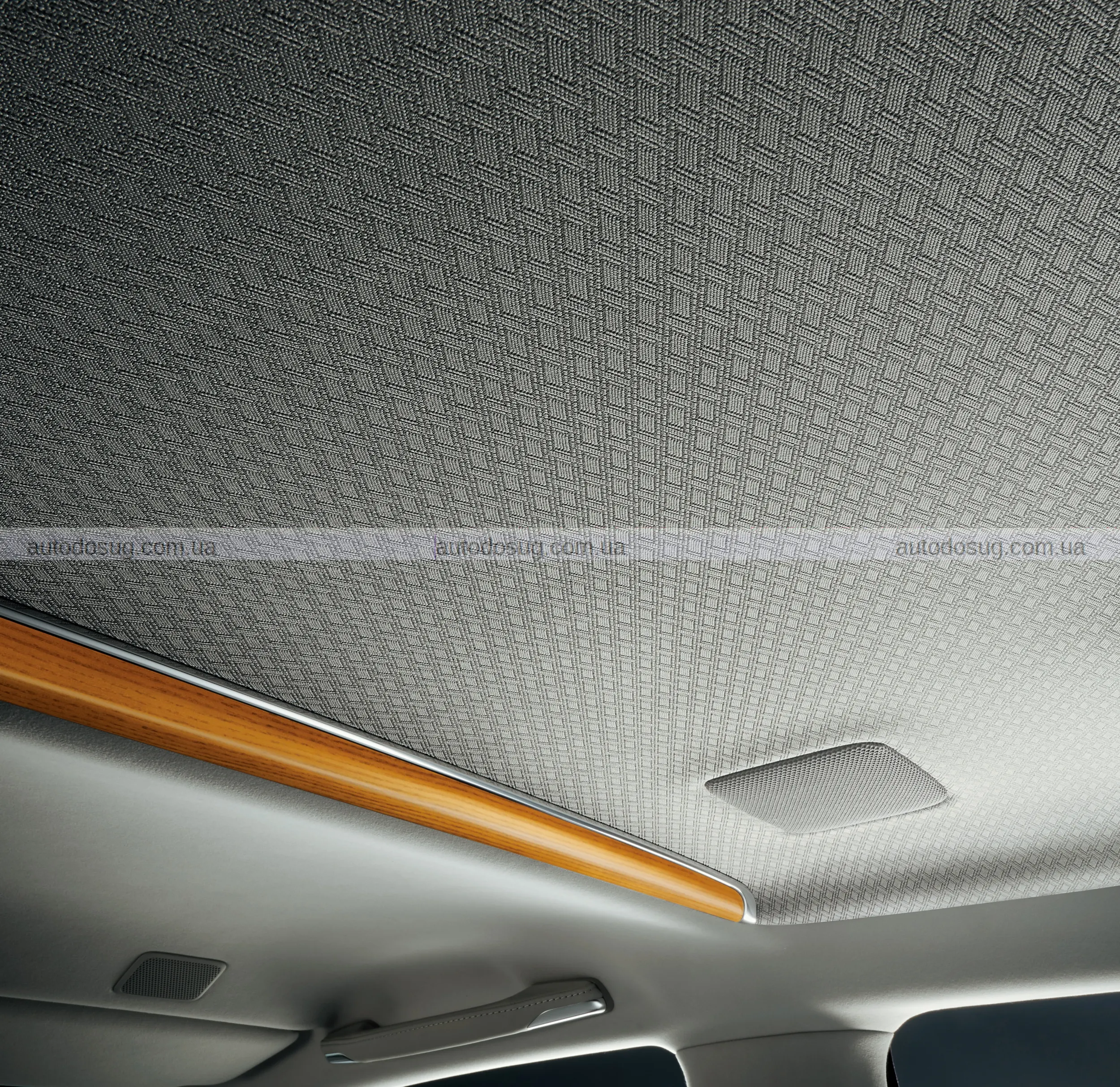 Toyota Century повертається