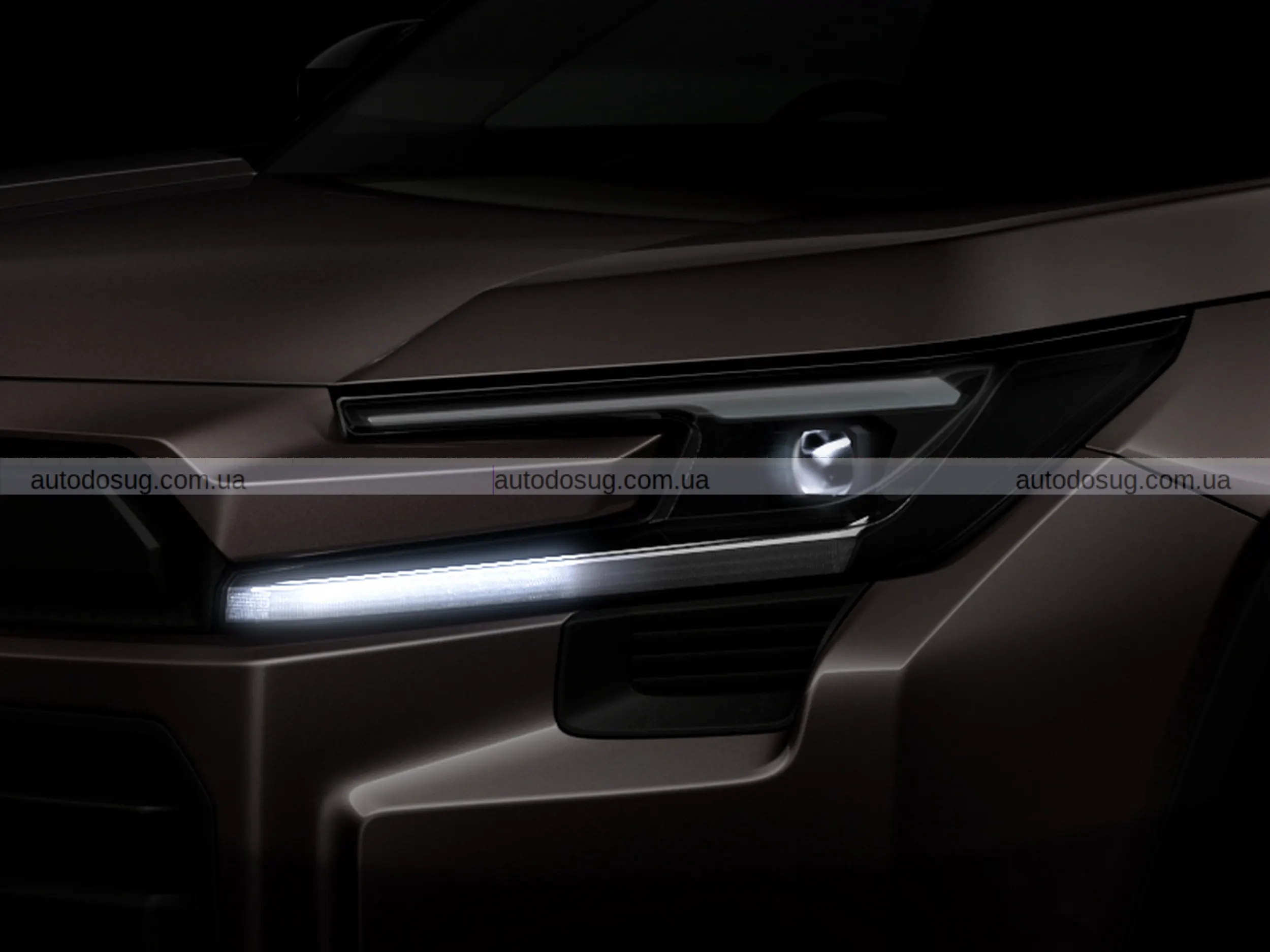 Toyota запускає новий RAV4 Modellista виключно з гібридним двигуном