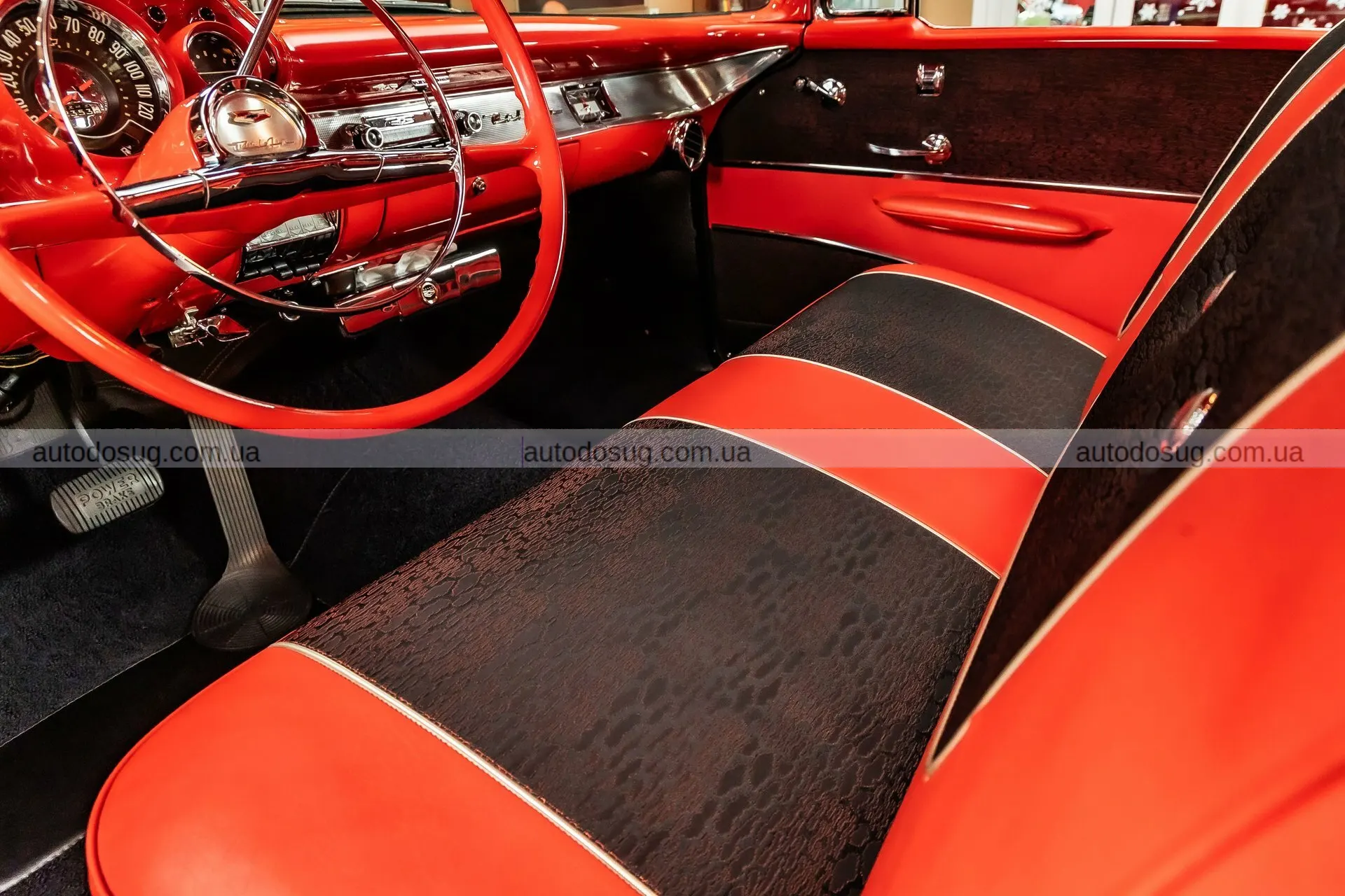 Цей класичний Chevrolet стає вірусним завдяки тому, що жоден сучасний автомобіль не може повторити