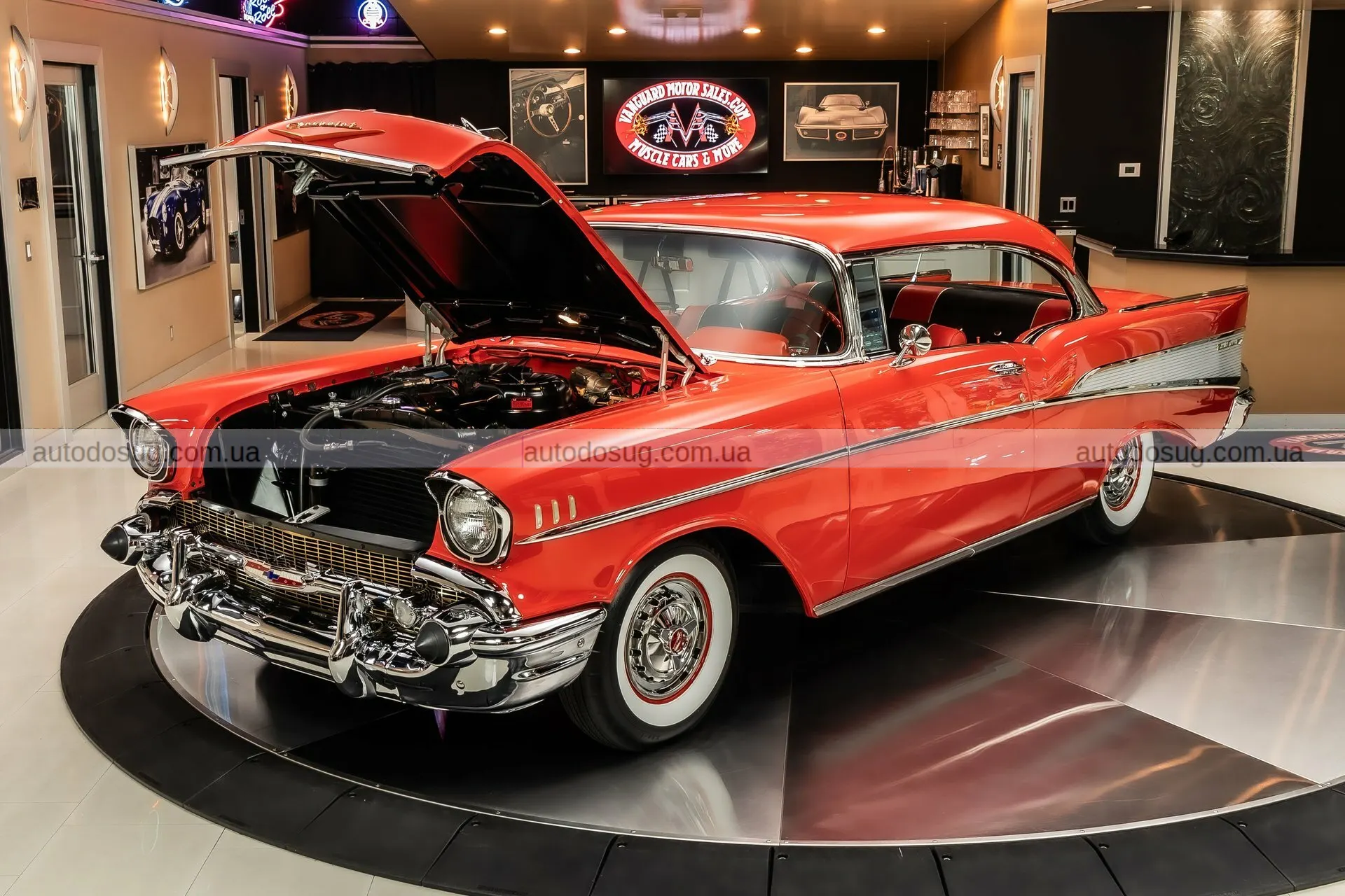 Цей класичний Chevrolet стає вірусним завдяки тому, що жоден сучасний автомобіль не може повторити