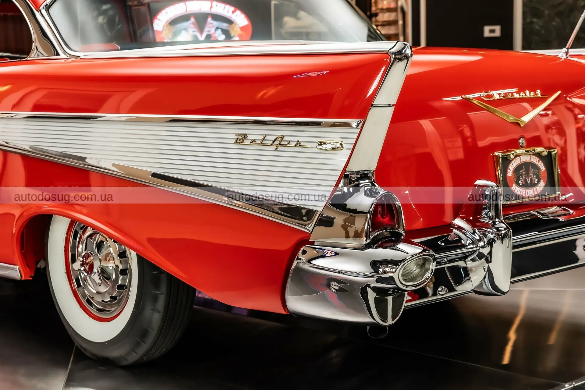 Цей класичний Chevrolet стає вірусним завдяки тому, що жоден сучасний автомобіль не може повторити