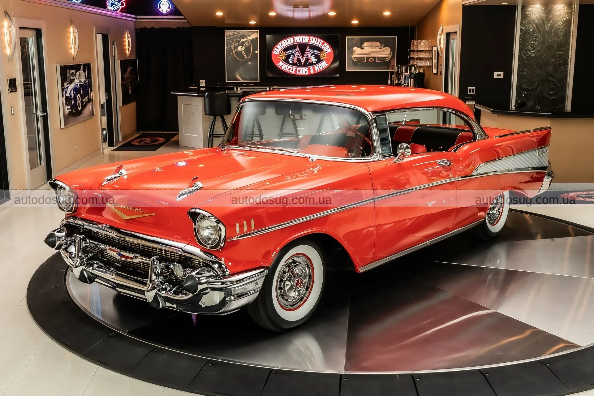 Цей класичний Chevrolet стає вірусним завдяки тому, що жоден сучасний автомобіль не може повторити