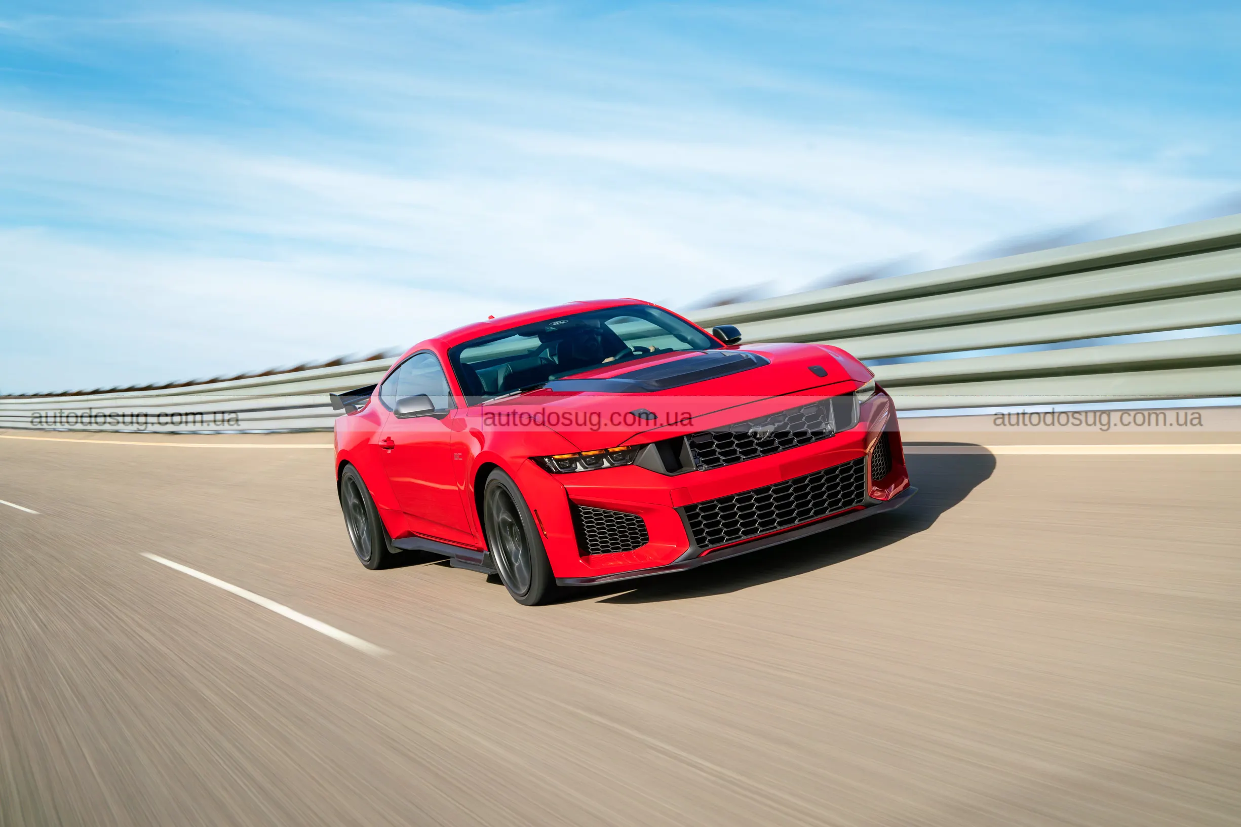 2026 Ford Mustang Dark Horse SC виходить на новий рівень