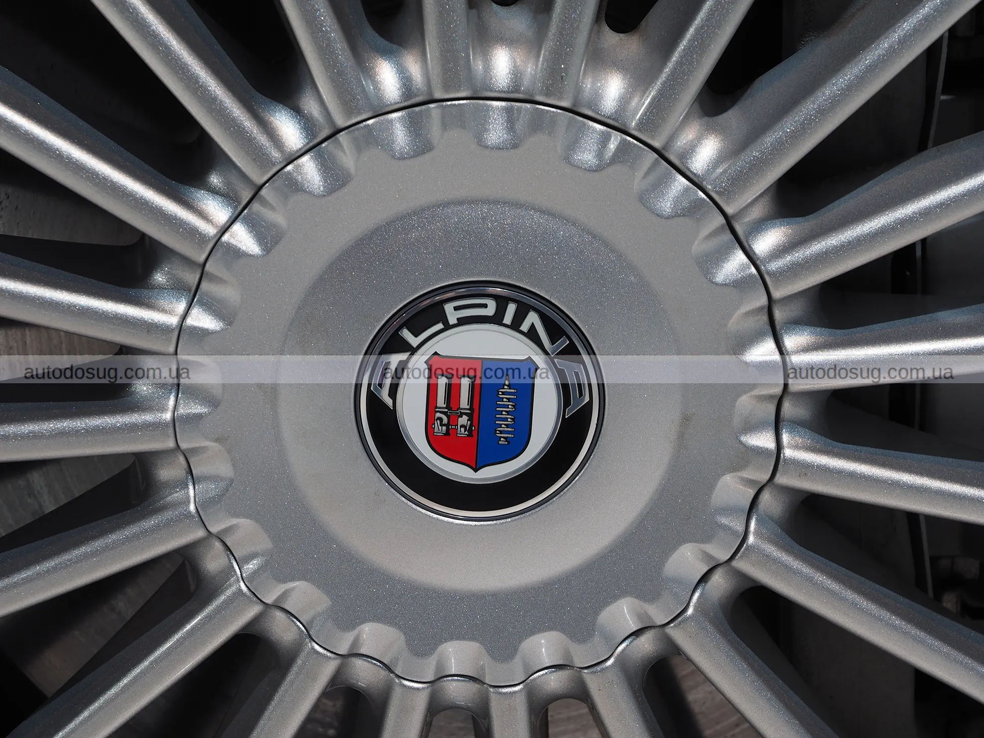 Alpina повертає класичну ідентичність у сучасну еру BMW