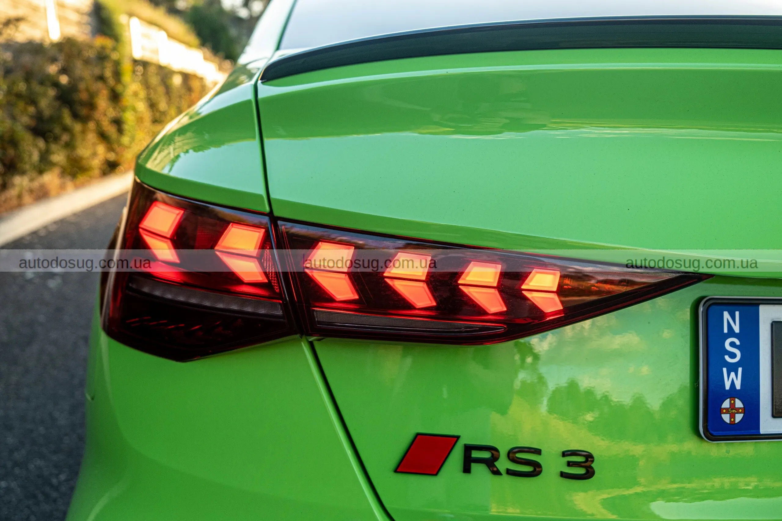 Audi RS3 Sedan 2026 виглядає як маленький монстр із великим духом