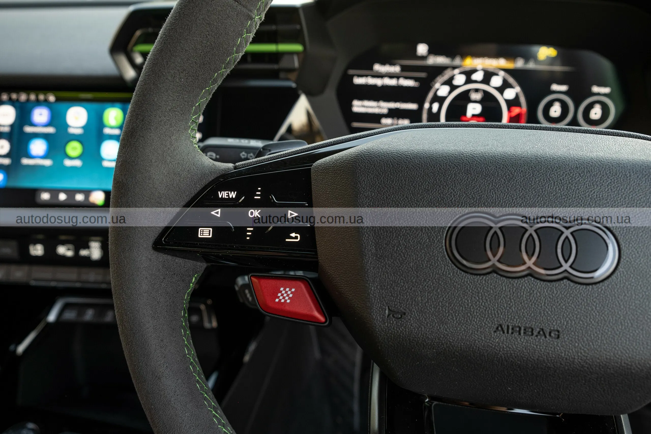 Audi RS3 Sedan 2026 виглядає як маленький монстр із великим духом