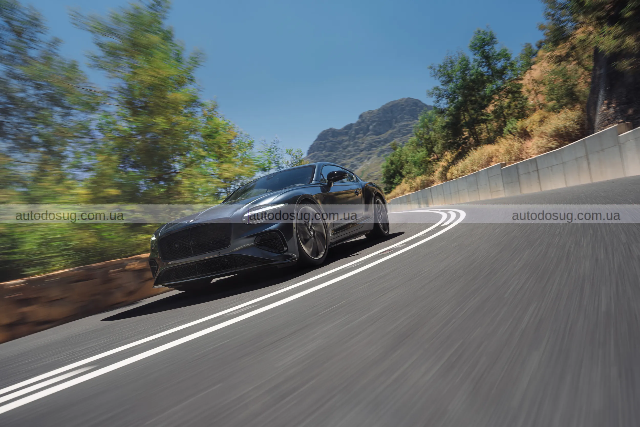 Bentley Continental GT S народжує нову еру розкоші з драйвом та може проїхати 50 миль без пального