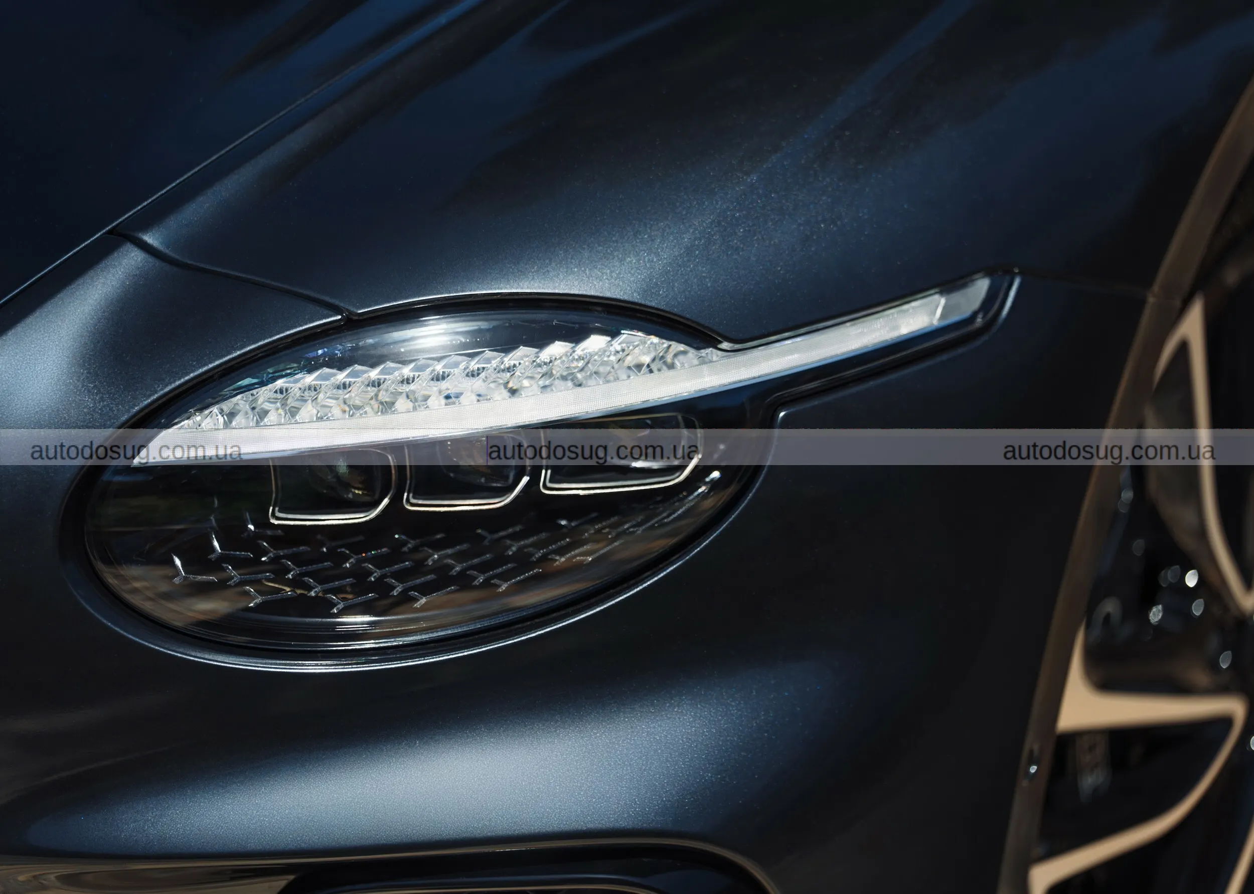 Bentley Continental GT S народжує нову еру розкоші з драйвом та може проїхати 50 миль без пального