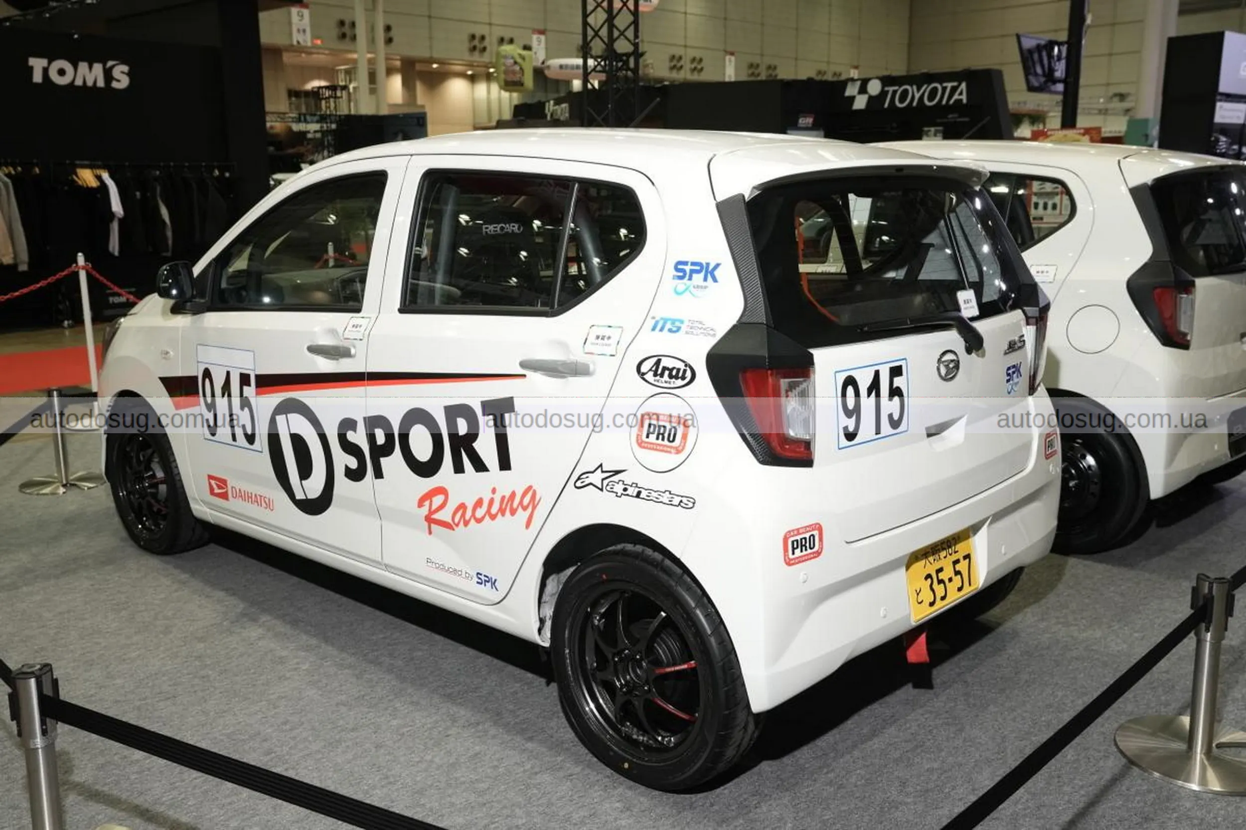 Daihatsu Mira перевтілюється у спальний Kei Car з каркасом безпеки