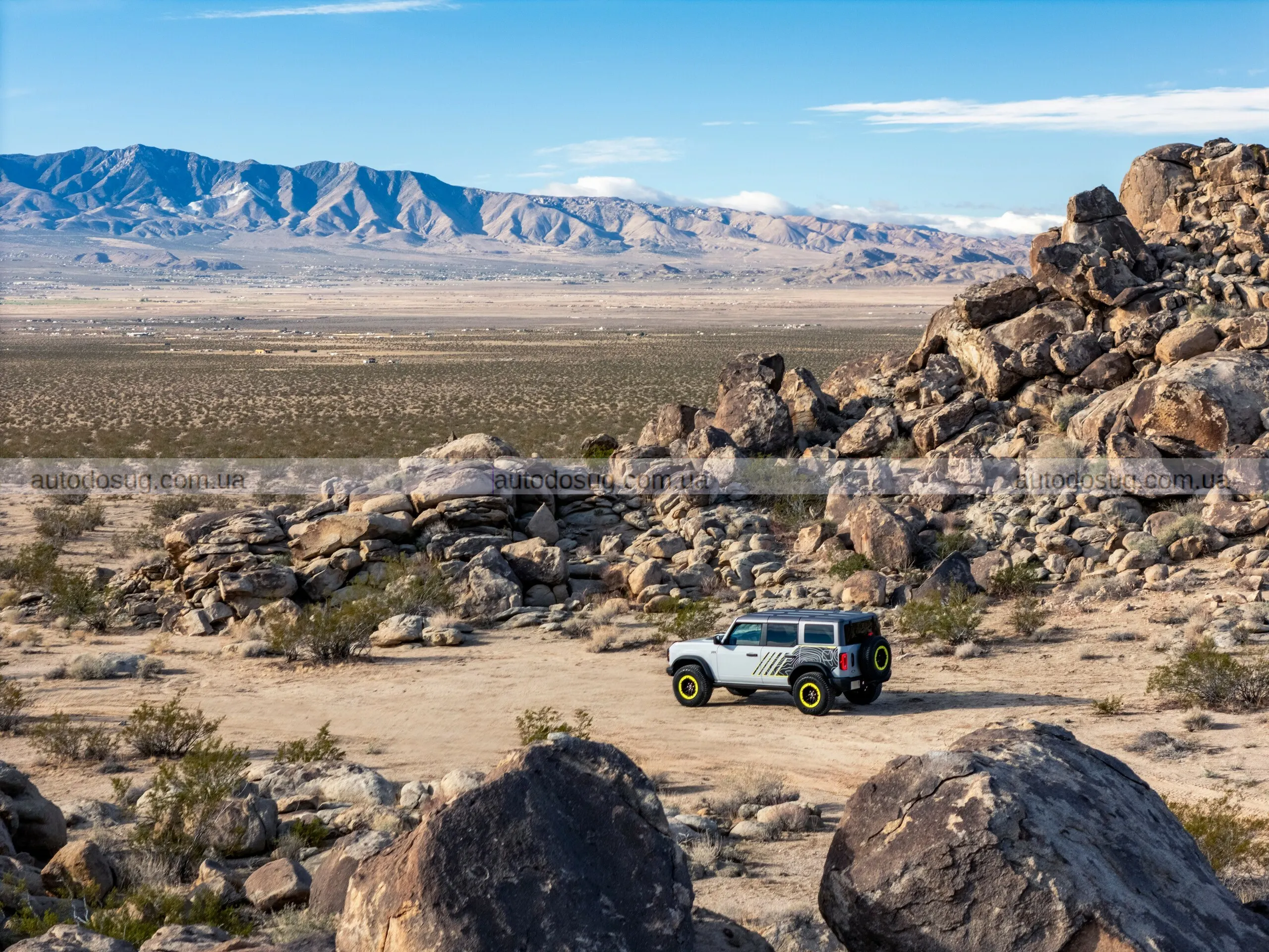 Ford Bronco RTR схожий на Raptor, але без його сили