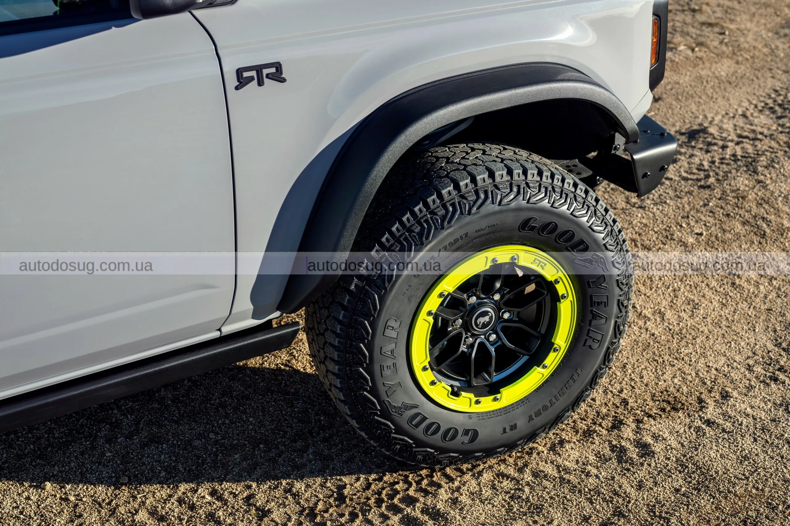 Ford Bronco RTR схожий на Raptor, але без його сили