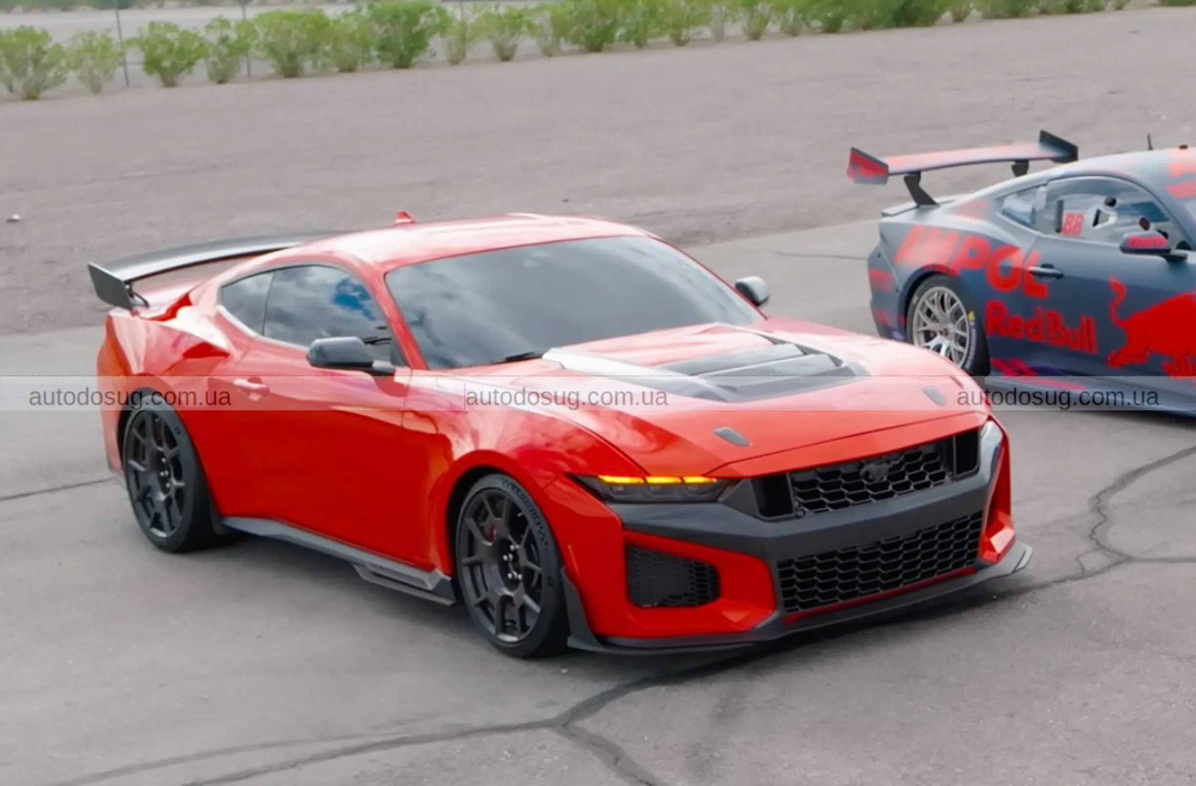 Ford Mustang Dark Horse SC демонструє новий рівень з натяком на GT500